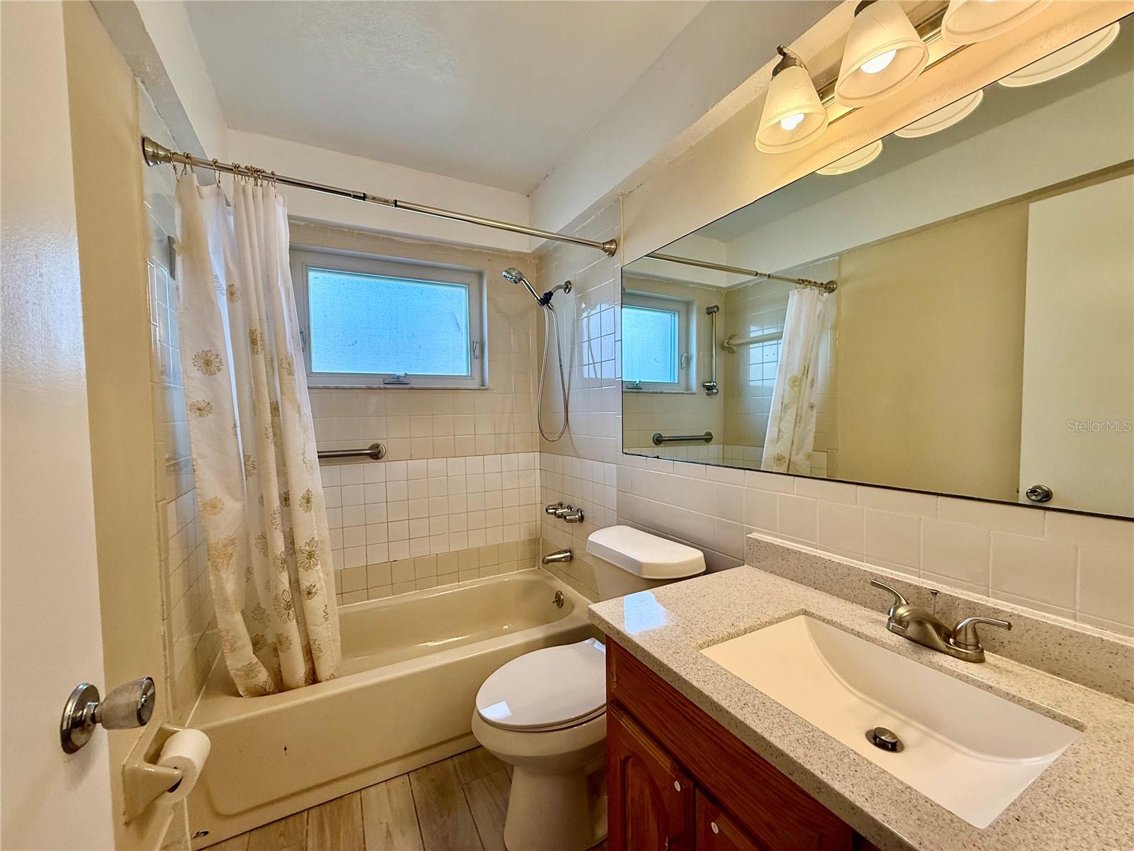 Image 31 of 44 For 7607 Vienna Lane