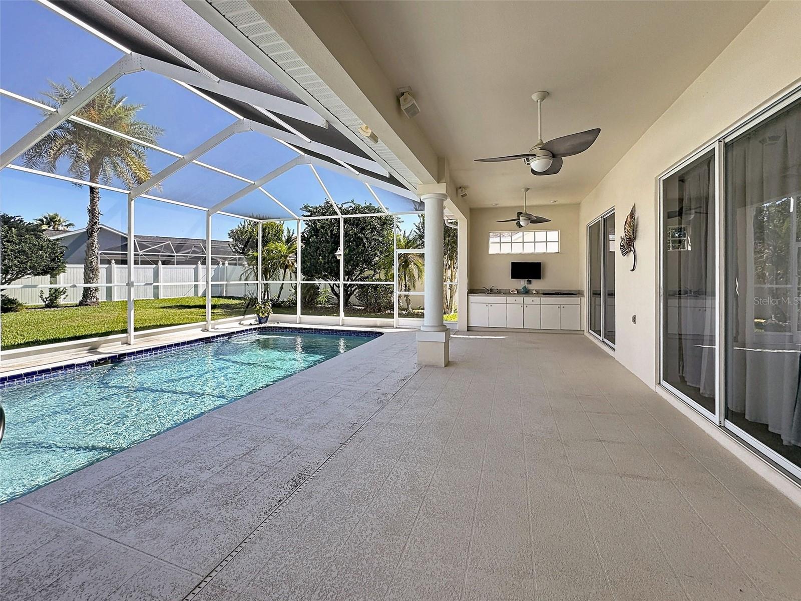 Image 30 of 48 For 7839 Roundelay Drive