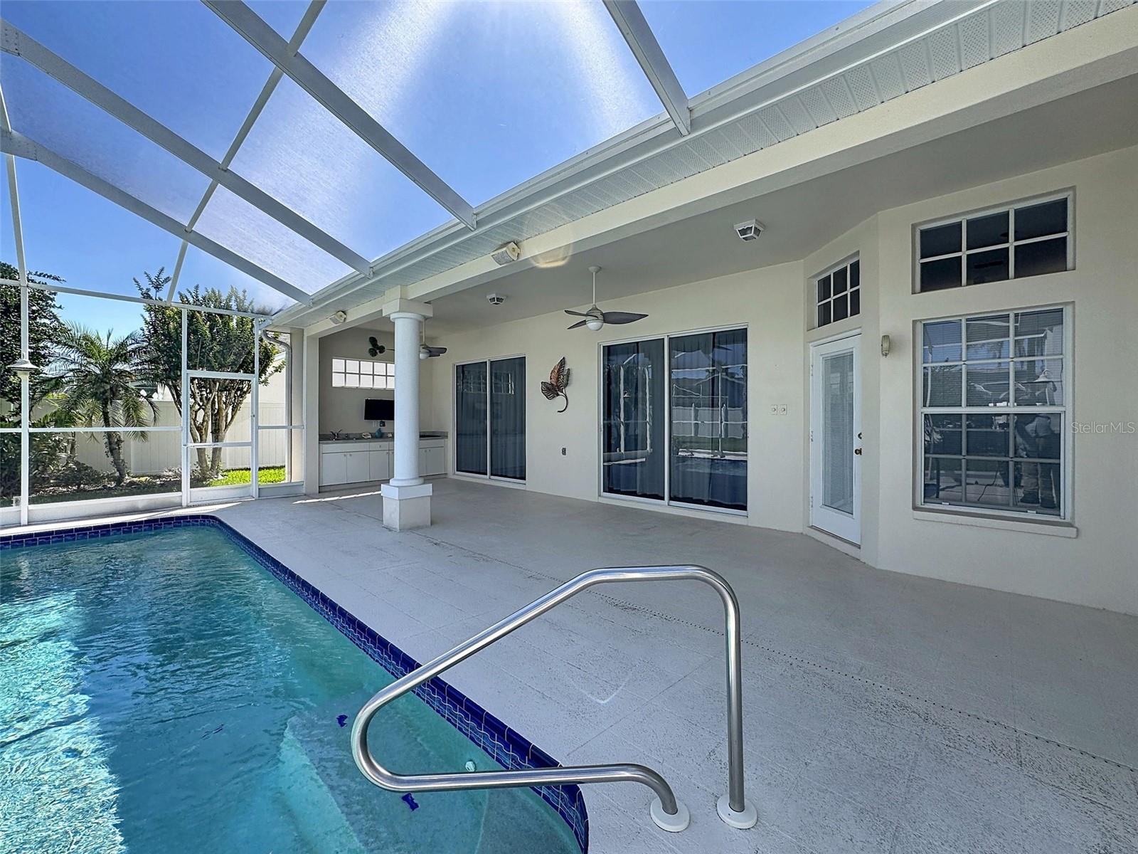 Image 37 of 48 For 7839 Roundelay Drive