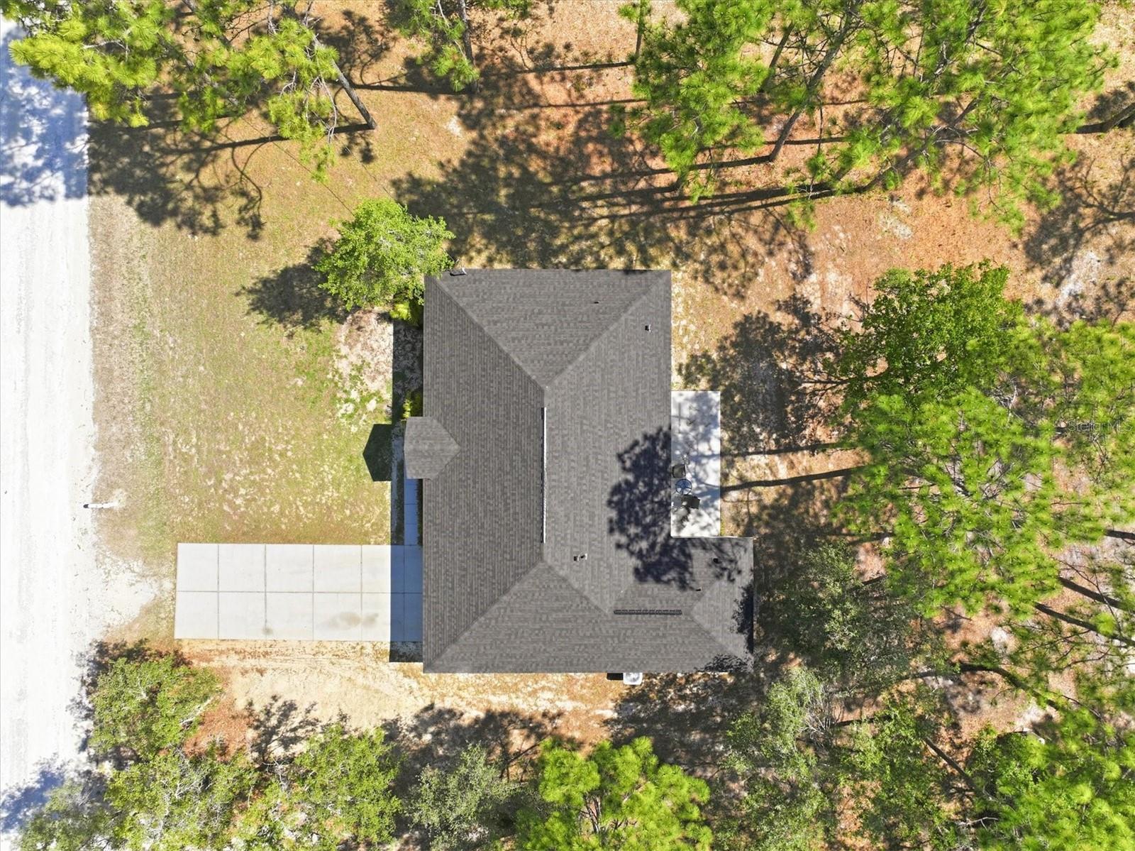 Image 6 of 52 For 18063 Parrot Road