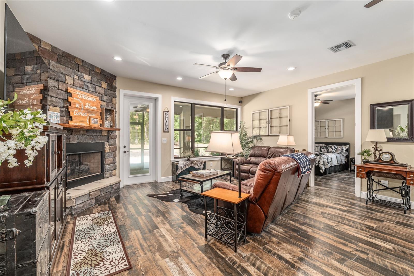 Image 10 of 56 For 5190 90th Avenue