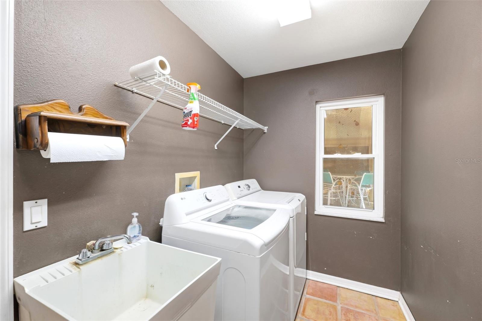 Image 36 of 62 For 12515 Canton Avenue