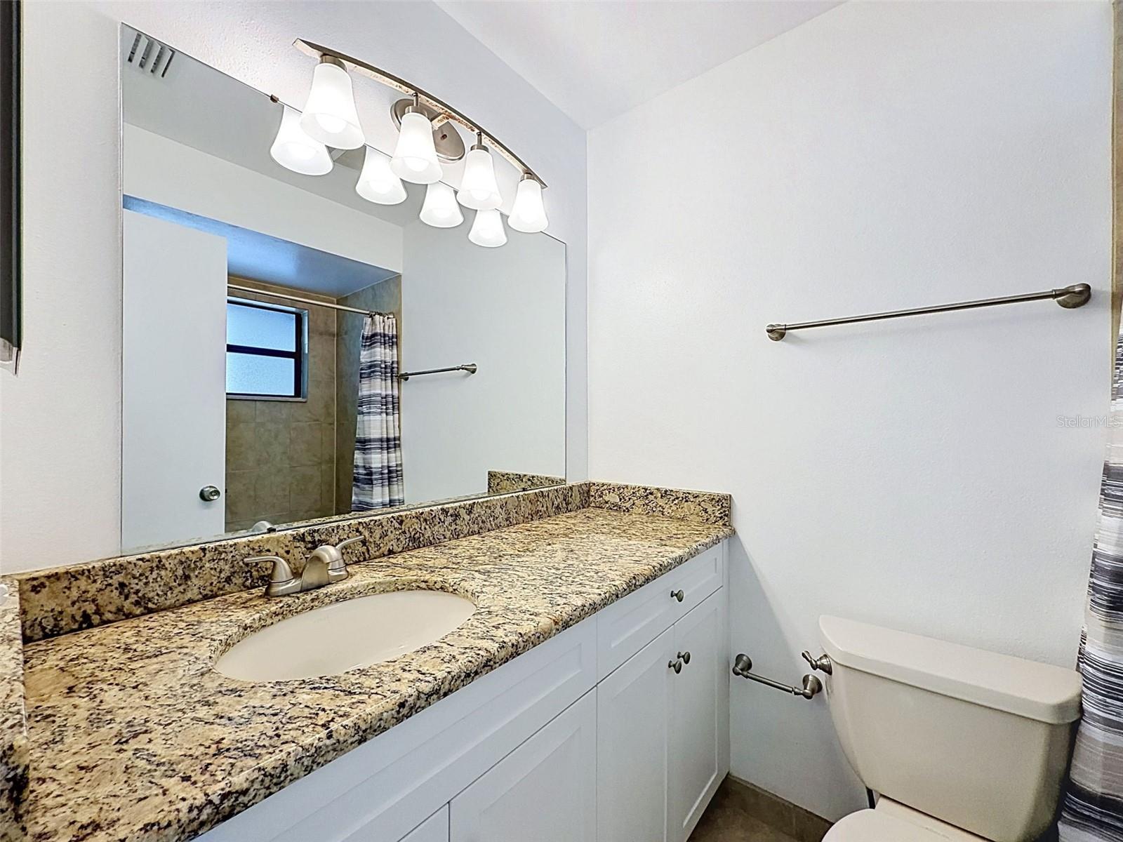 Image 11 of 27 For 5406 Meadstone Ct