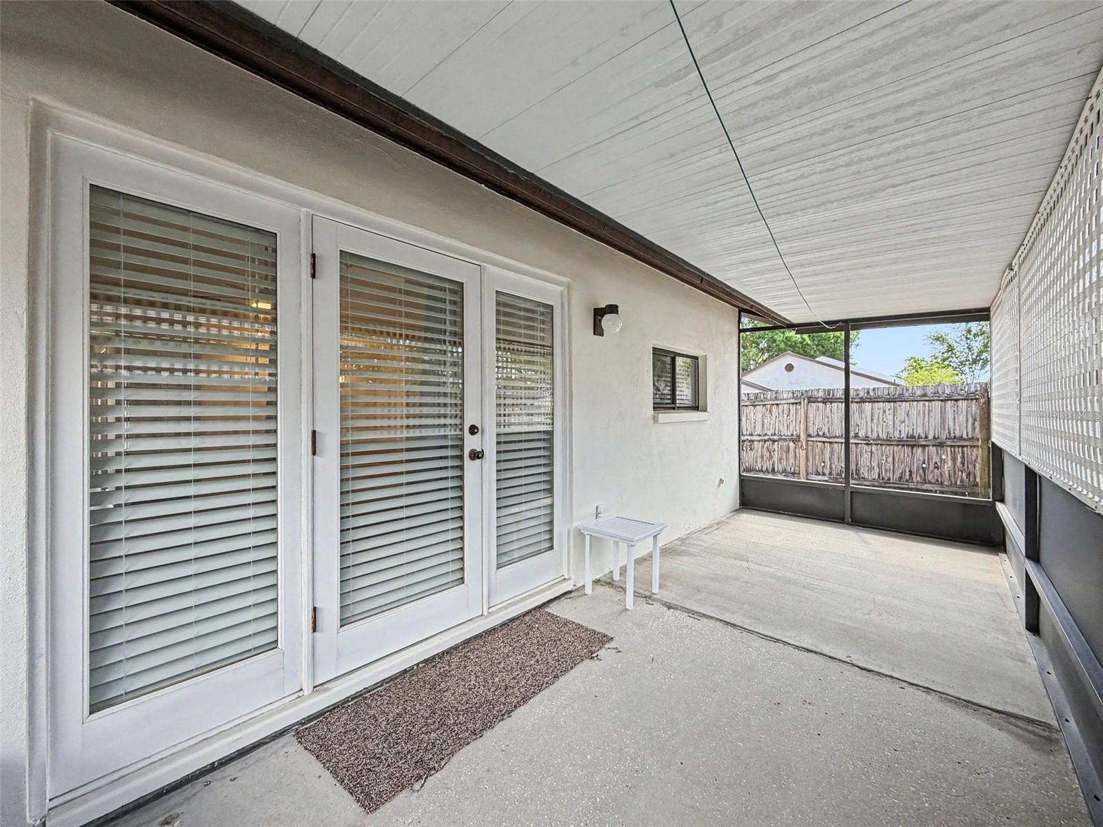 Image 17 of 27 For 5406 Meadstone Ct