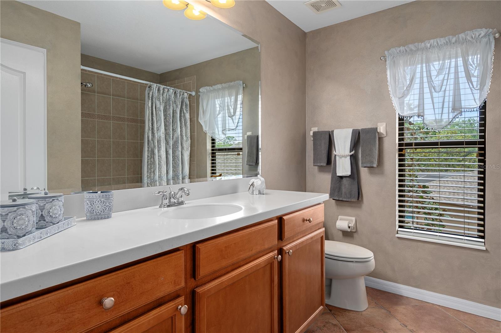 Image 30 of 55 For 14807 Princewood Lane