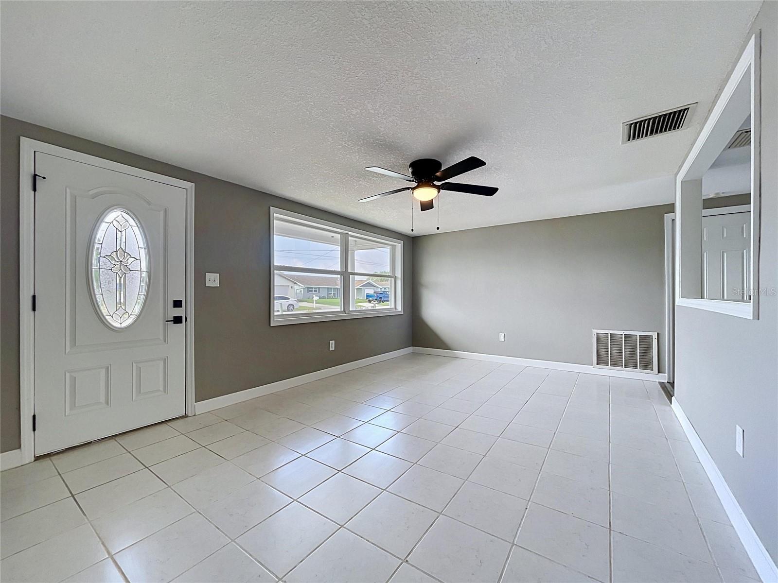 Image 11 of 53 For 7513 Hatteras Drive