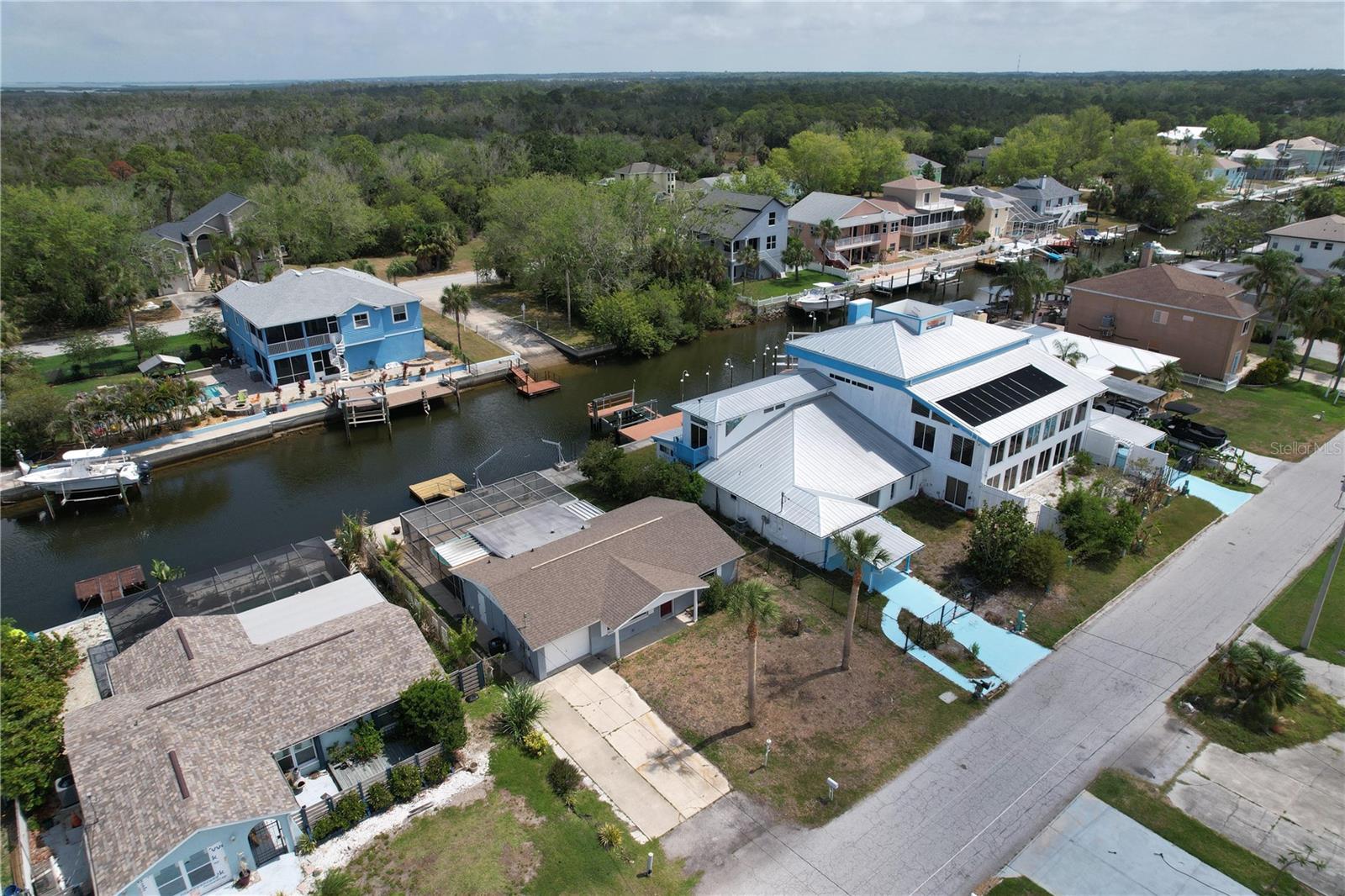 Image 49 of 53 For 7513 Hatteras Drive