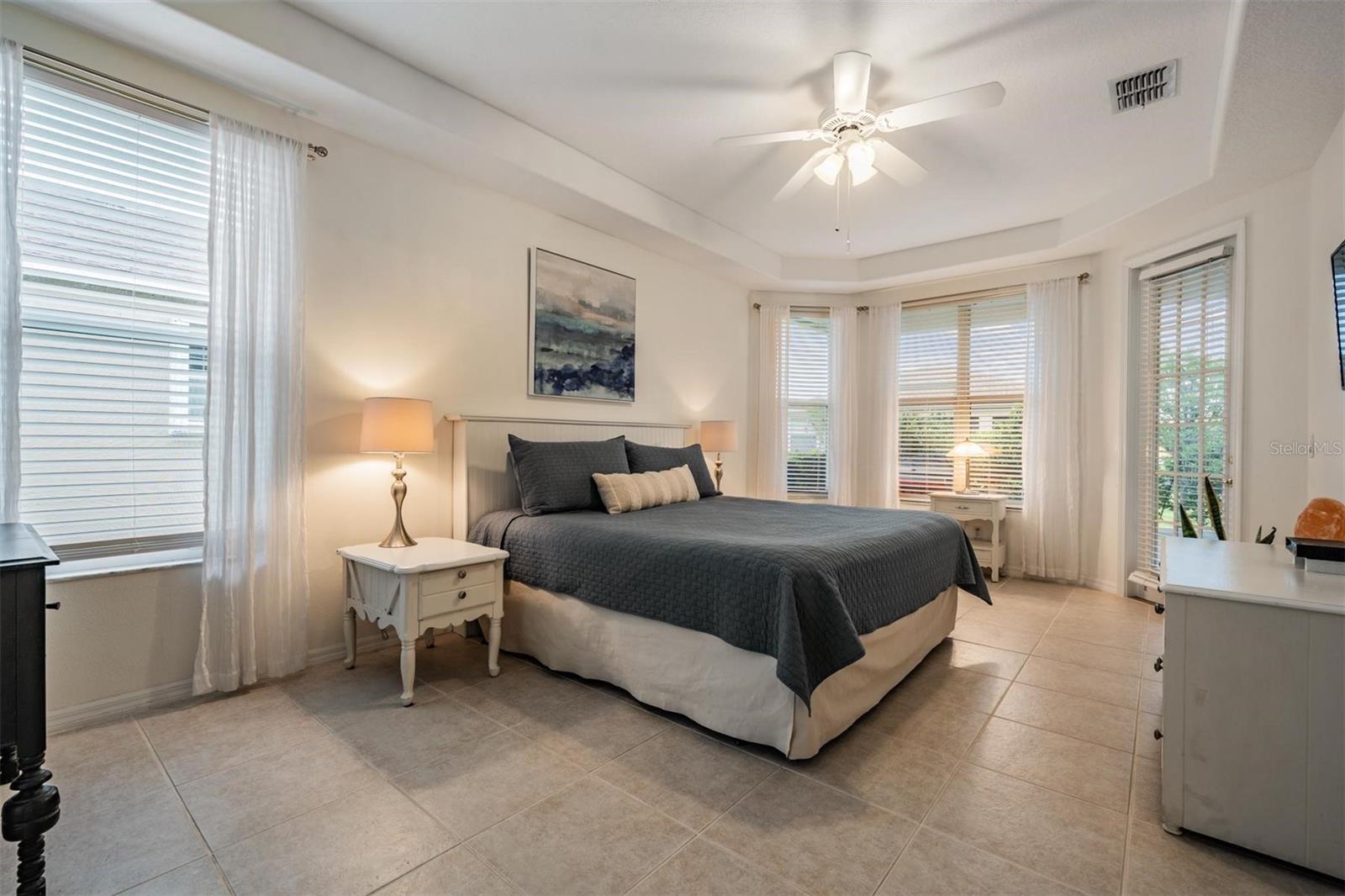 Image 11 of 49 For 1624 Lakestone Drive