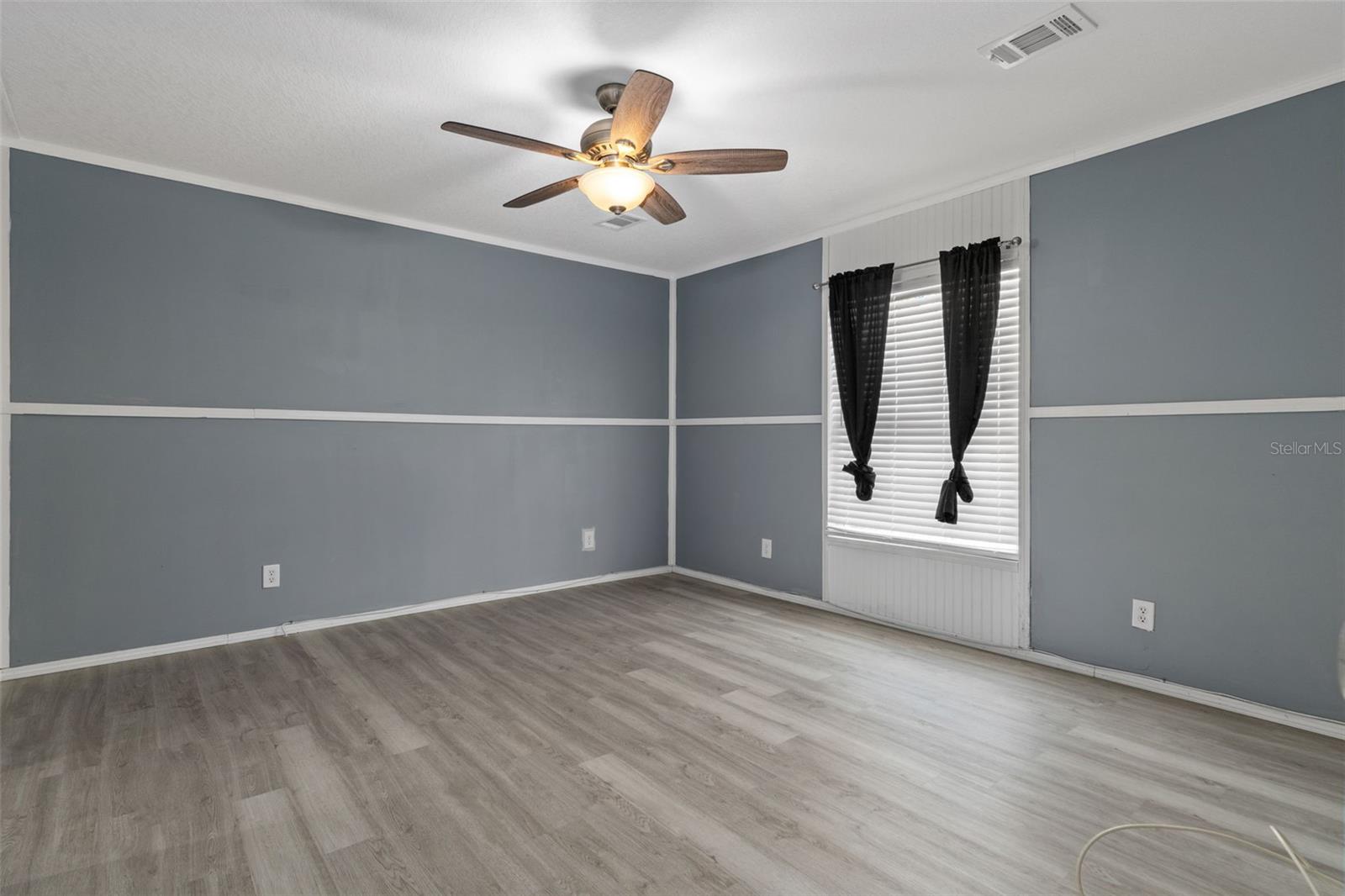 Image 18 of 42 For 2063 Sunwood Point