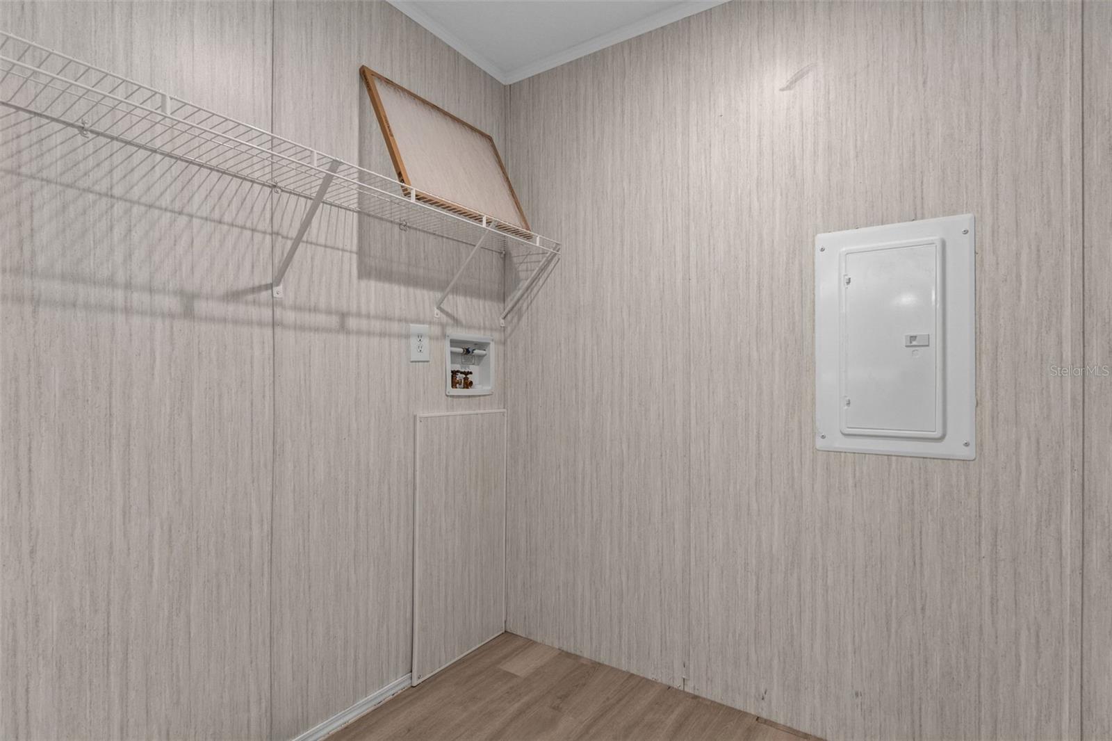 Image 31 of 42 For 2063 Sunwood Point
