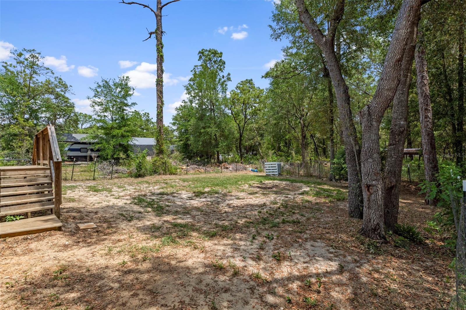 Image 34 of 42 For 2063 Sunwood Point
