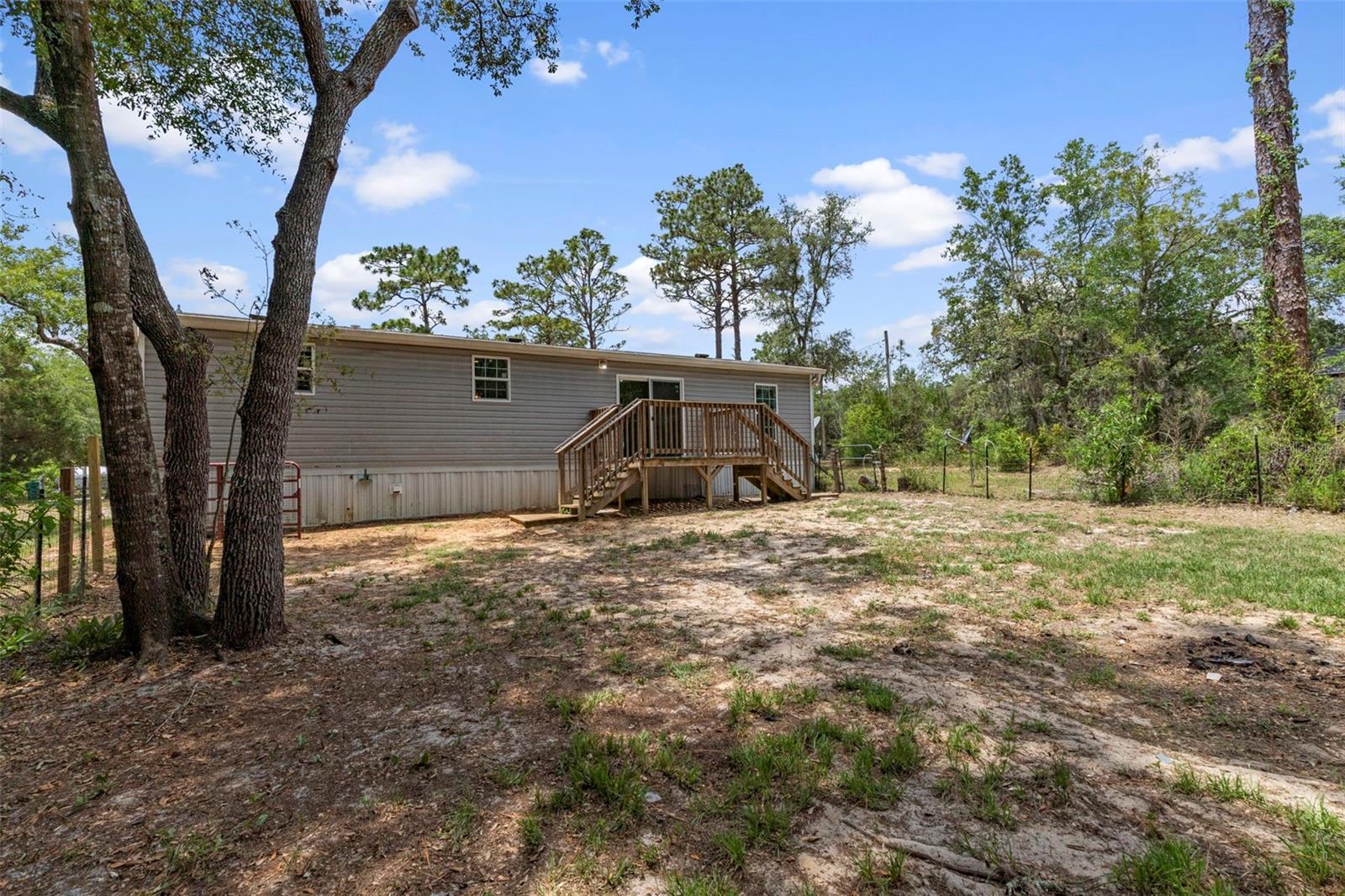 Image 35 of 42 For 2063 Sunwood Point