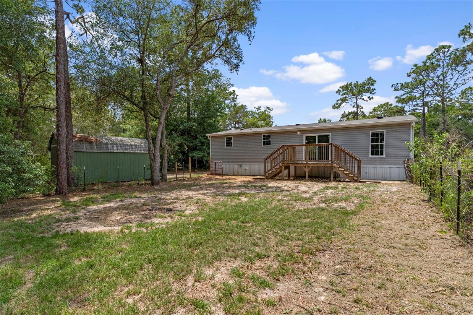 Image 36 of 42 For 2063 Sunwood Point