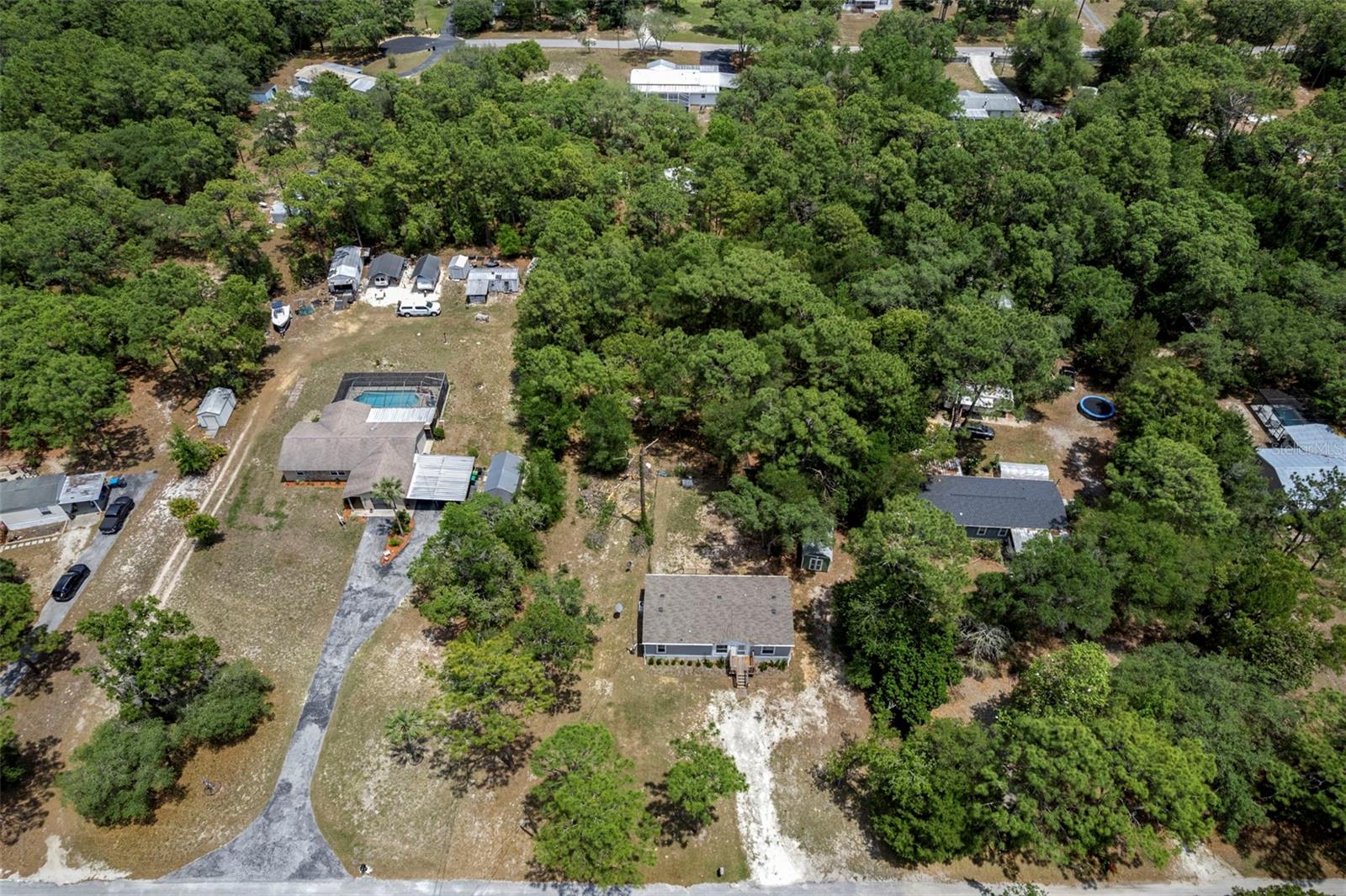 Image 37 of 42 For 2063 Sunwood Point