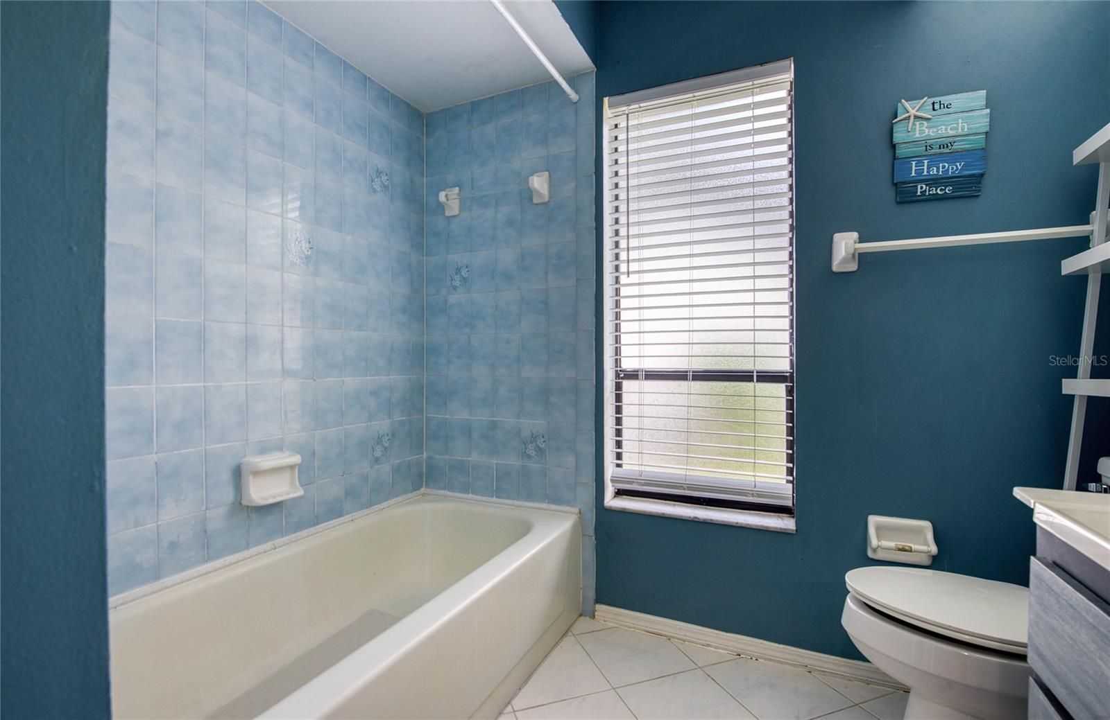 Image 17 of 43 For 2143 Salisbury Court