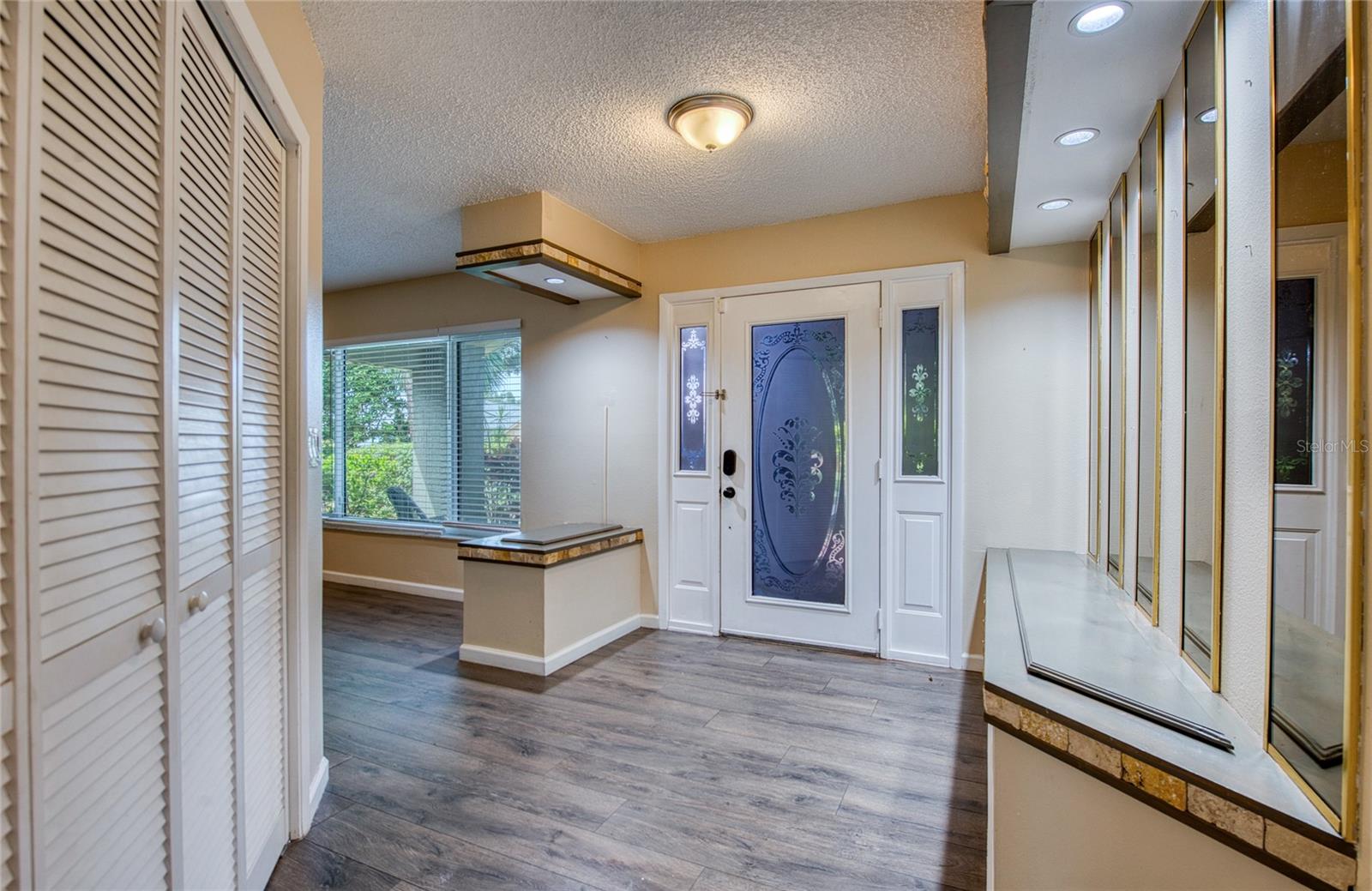 Image 41 of 43 For 2143 Salisbury Court