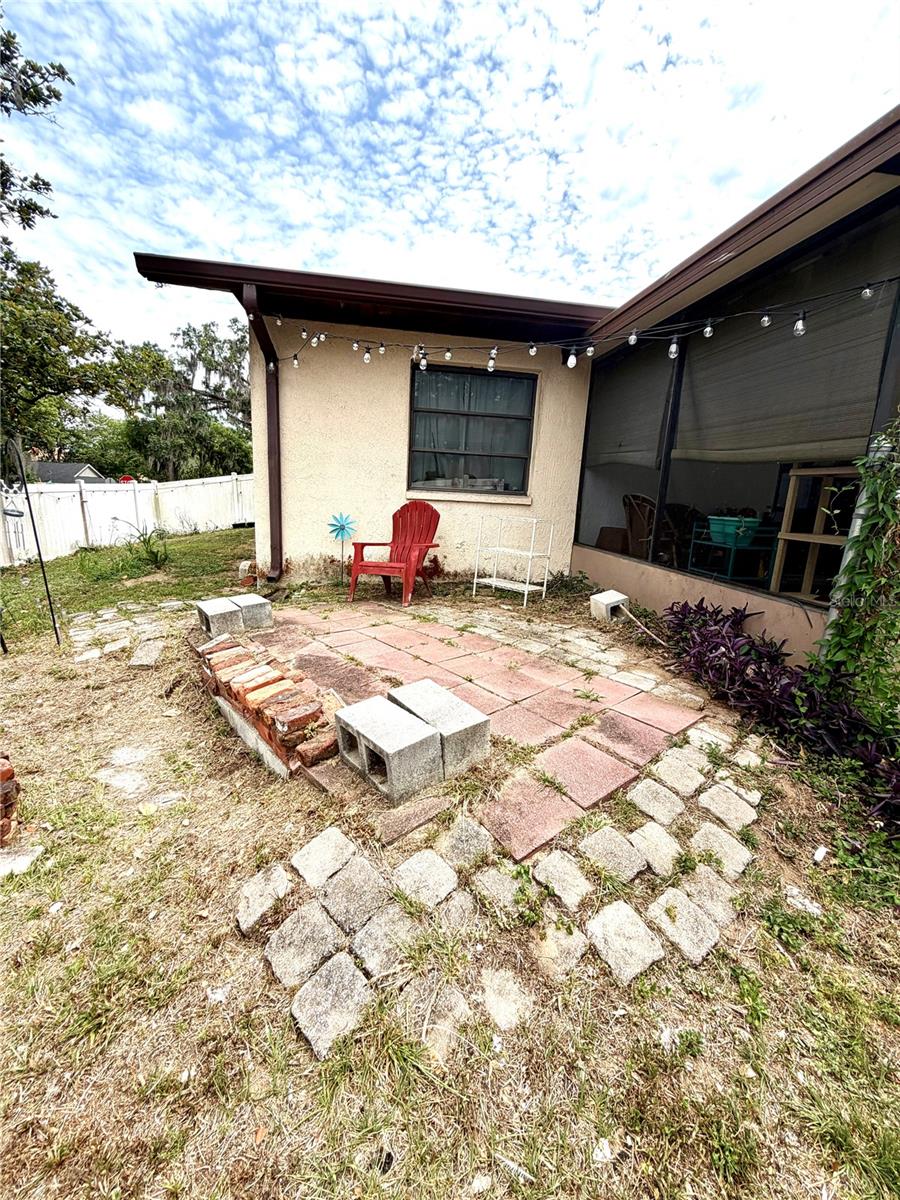 Image 15 of 23 For 700 Dampier Street