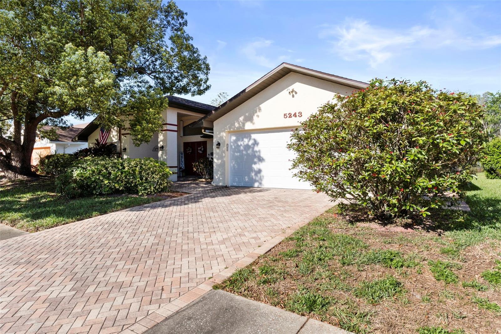 Image 2 of 54 For 5243 Saltamonte Drive