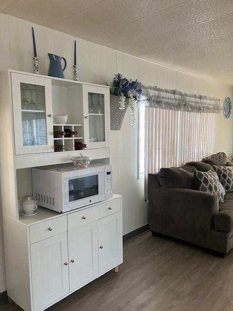 Image 4 of 22 For 2341 Baron Drive