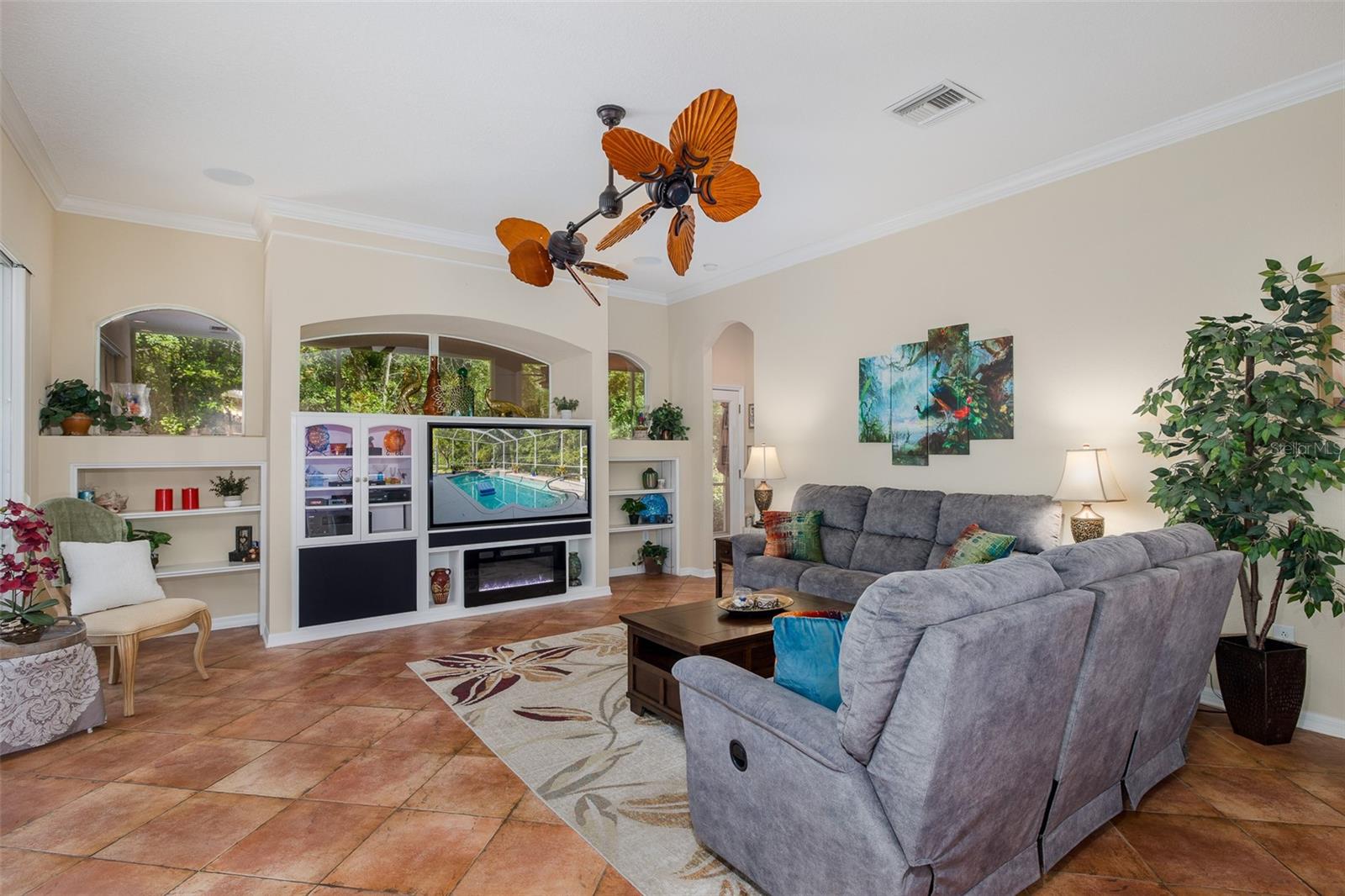 Image 20 of 88 For 1739 Mountain Ash Way