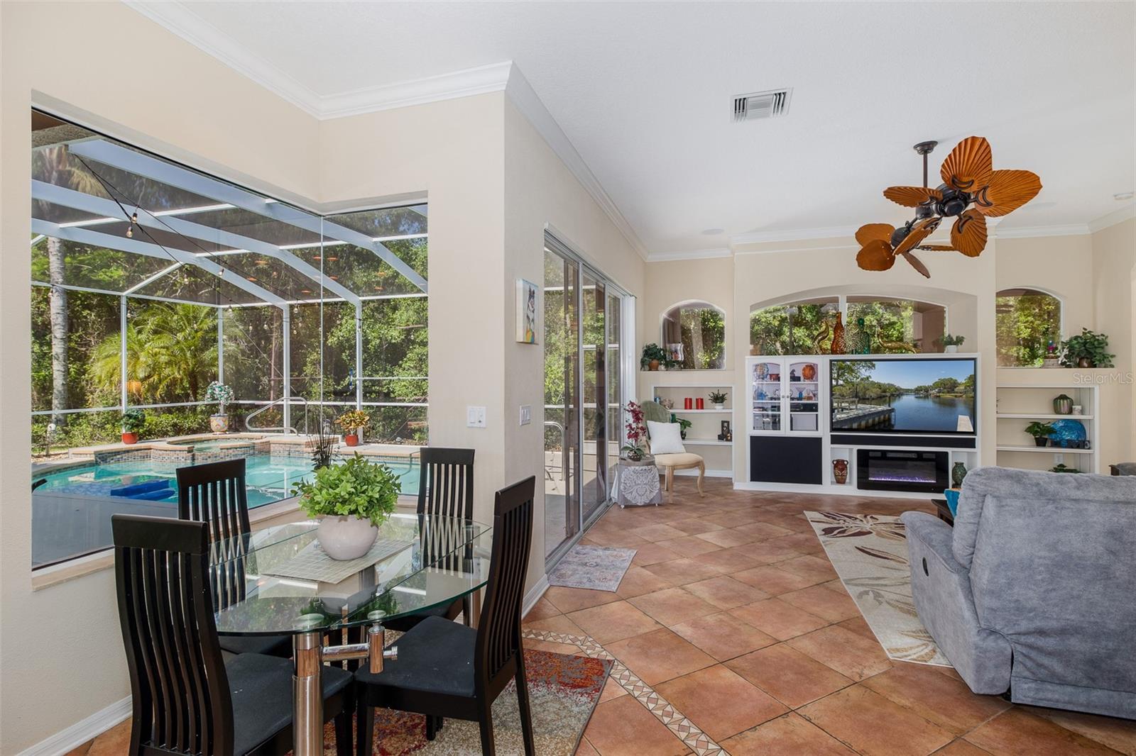 Image 24 of 88 For 1739 Mountain Ash Way