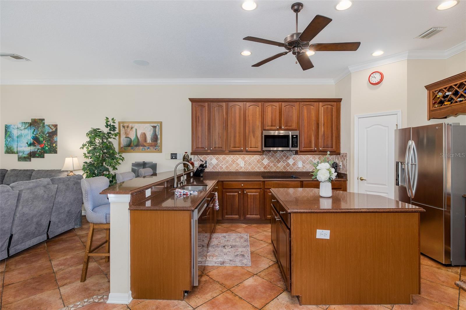 Image 26 of 88 For 1739 Mountain Ash Way