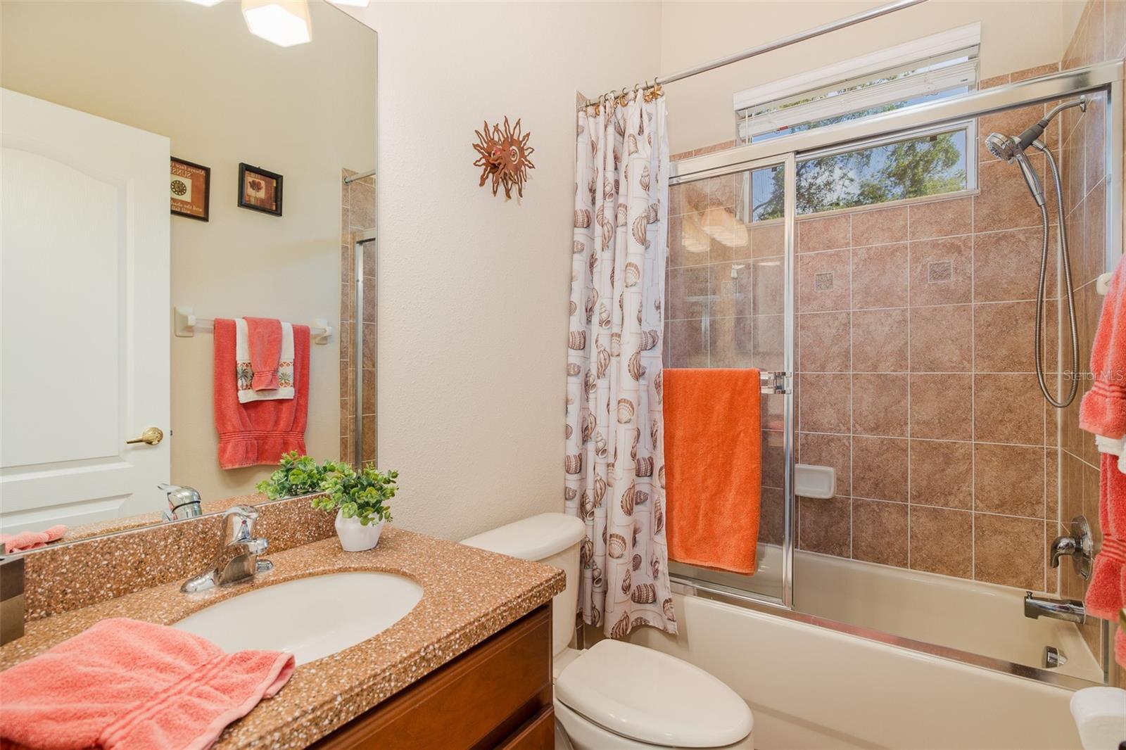 Image 41 of 88 For 1739 Mountain Ash Way