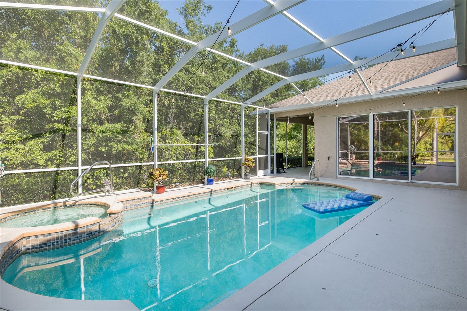 Image 47 of 88 For 1739 Mountain Ash Way