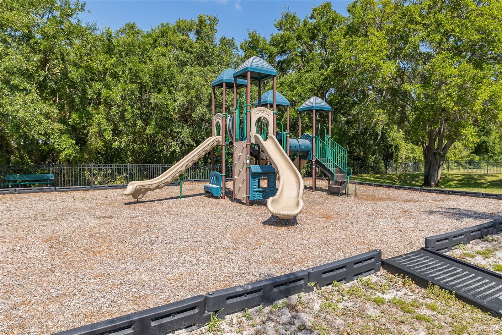 Image 68 of 88 For 1739 Mountain Ash Way