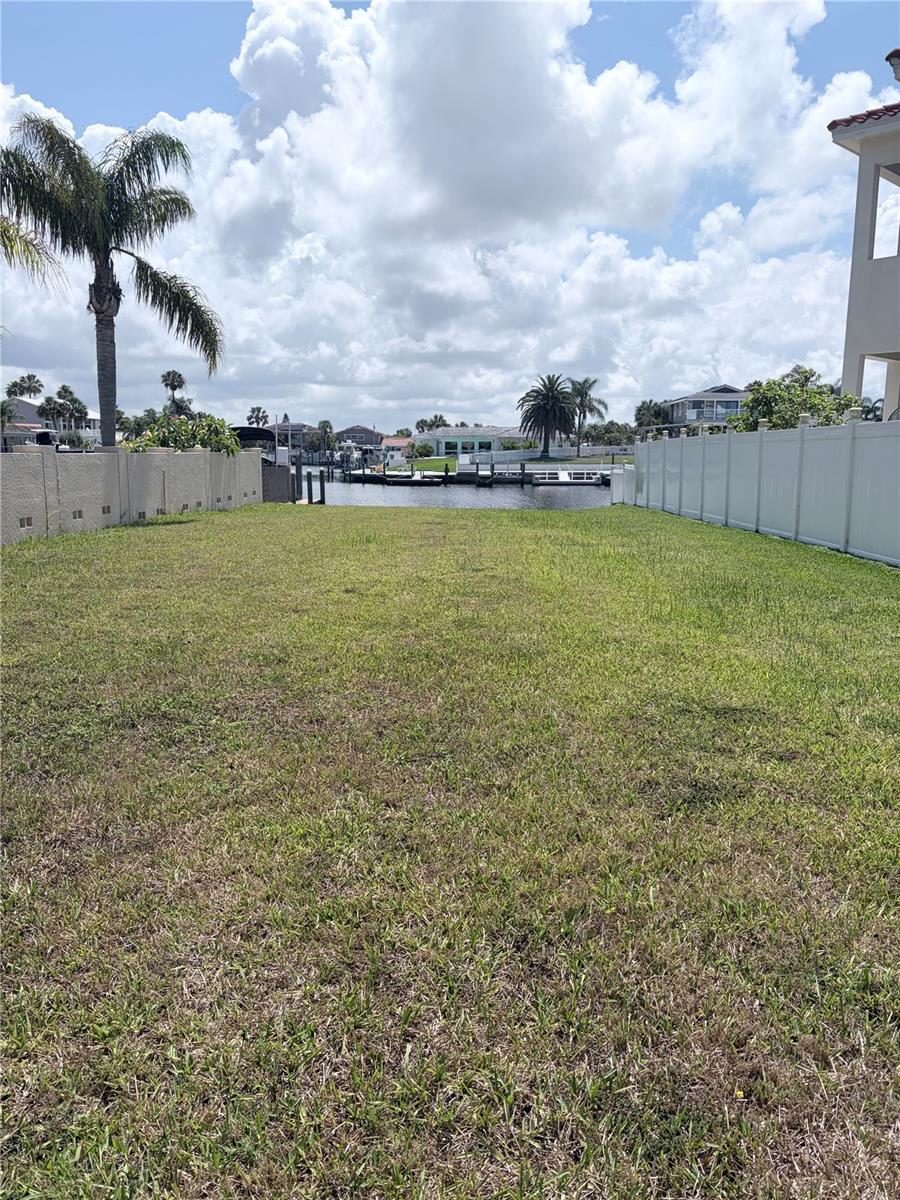 Image 3 of 9 For Westshore Drive
