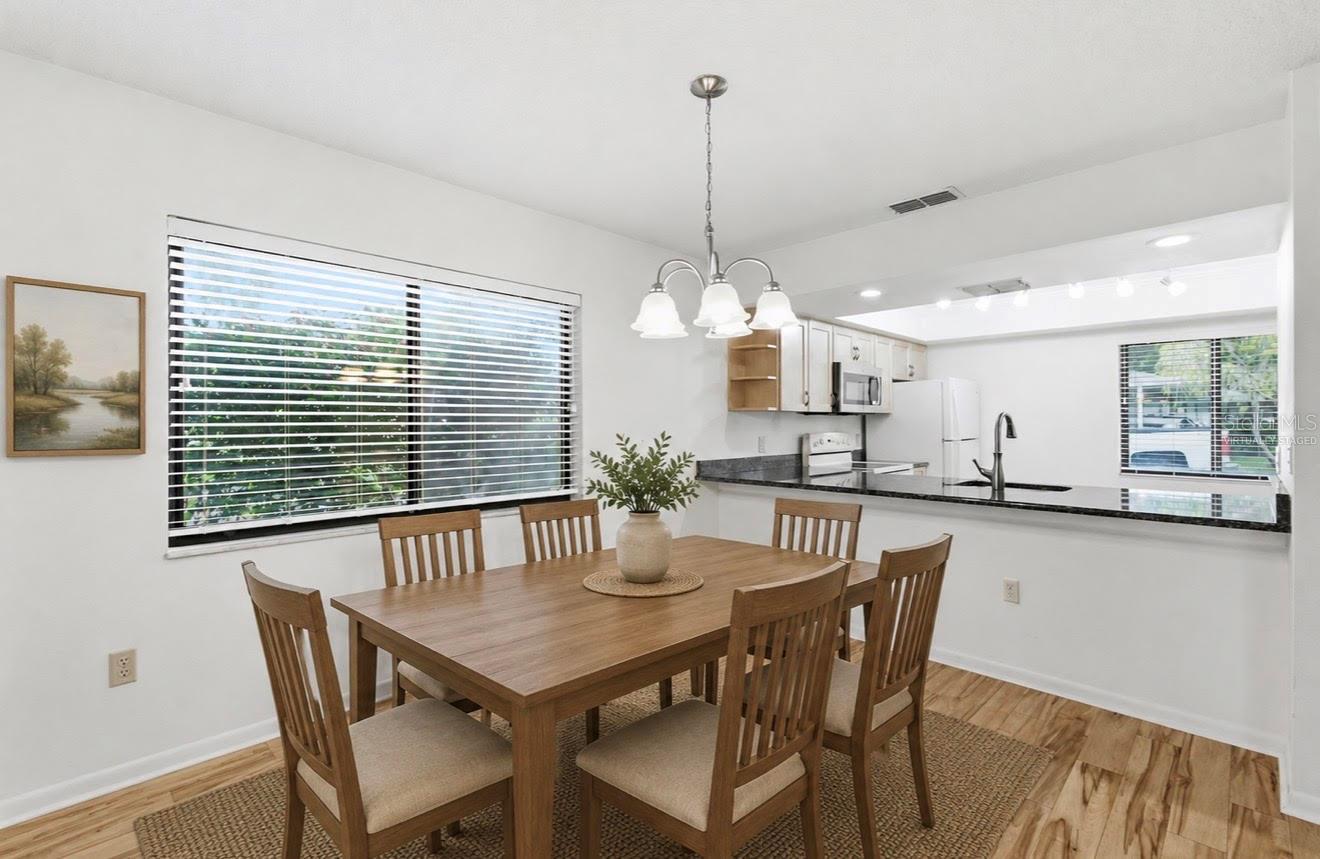 Image 15 of 40 For 2733 Countryside Boulevard 108