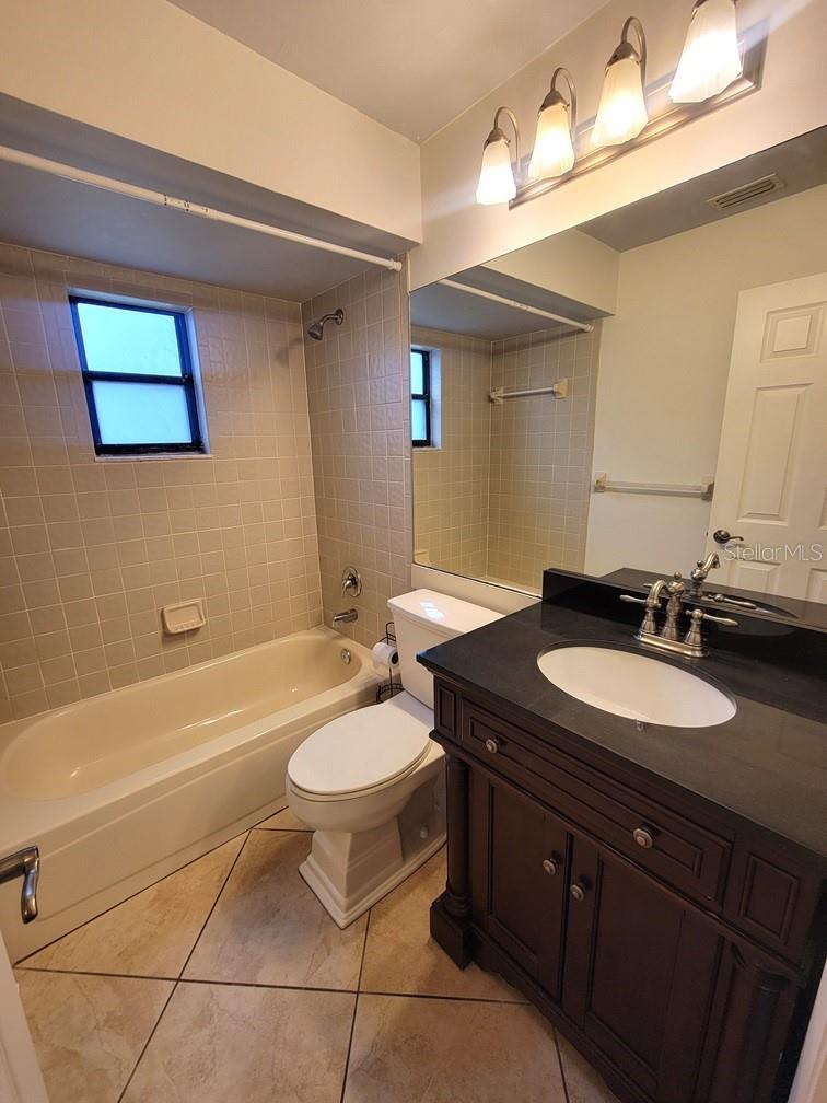 Image 19 of 26 For 4201 Parkway Boulevard