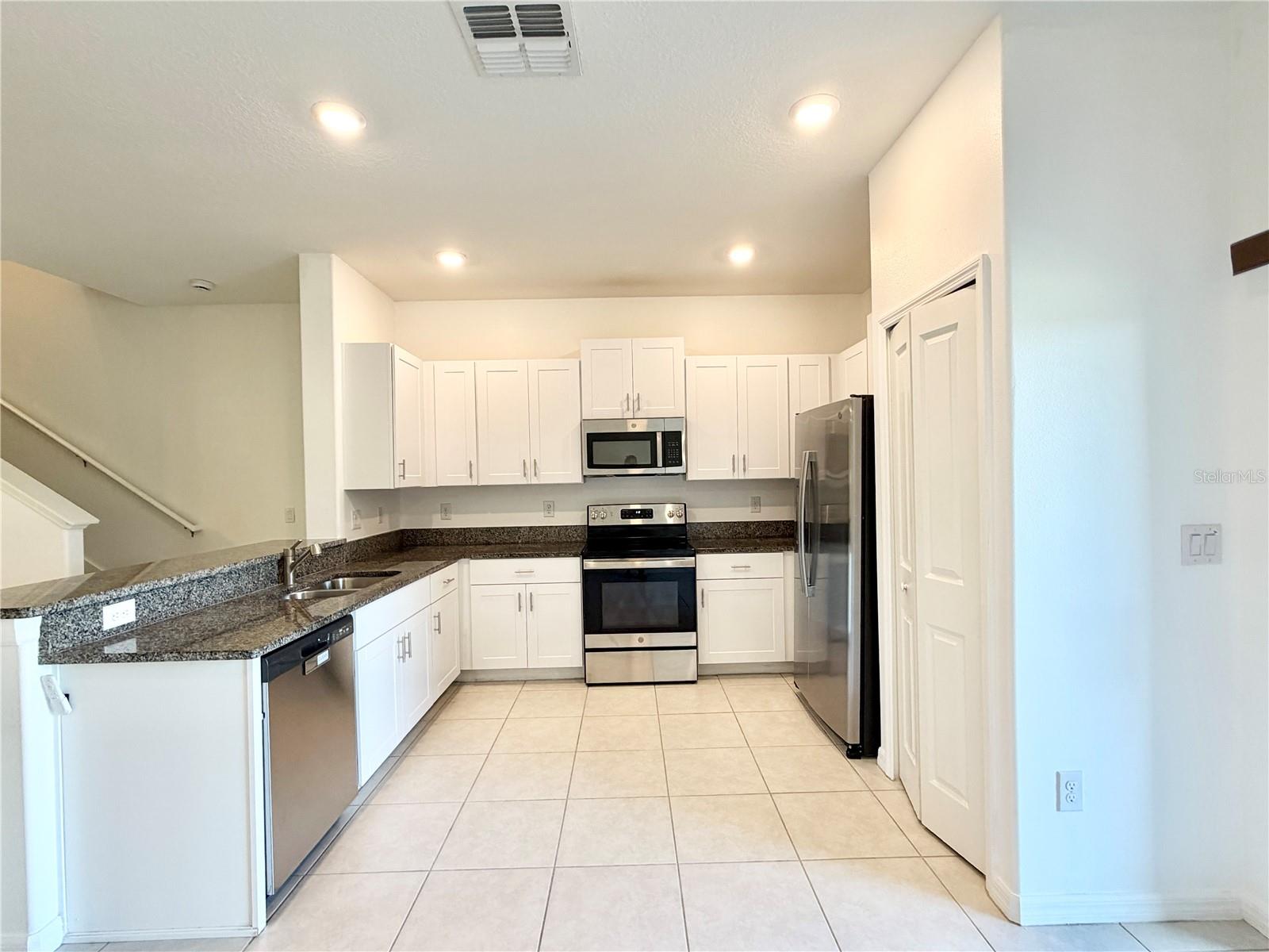 Image 8 of 32 For 2578 Charlan Court