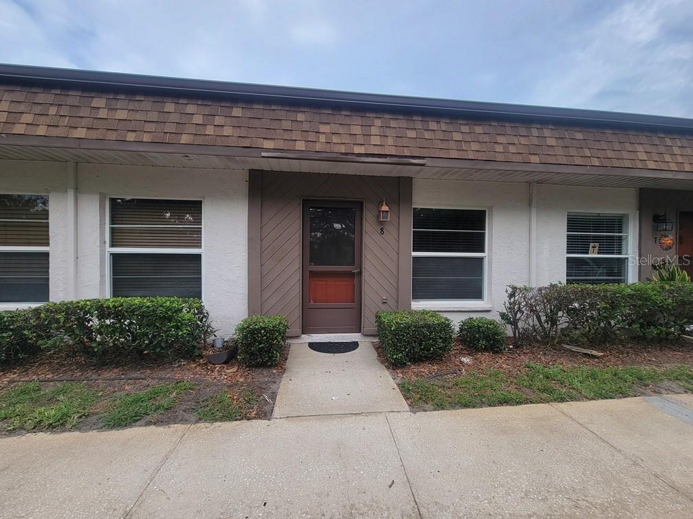 Image 2 of 20 For 6141 Chesham Drive 8