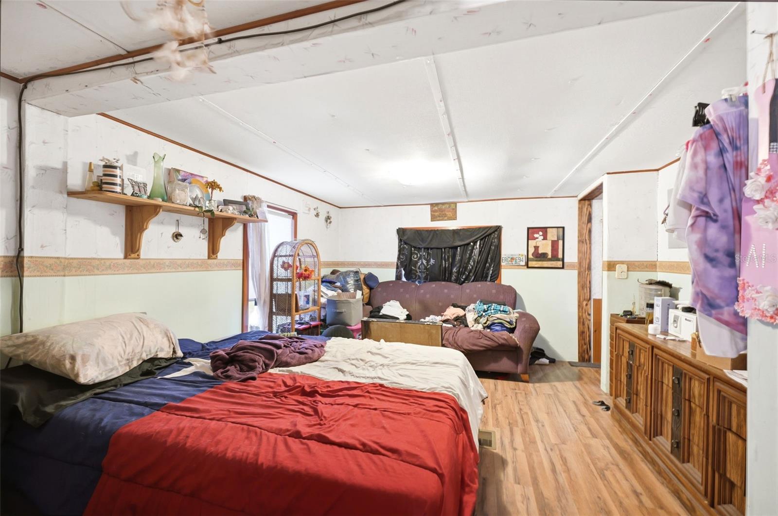 Image 10 of 44 For 11129 Pine Tree Lane