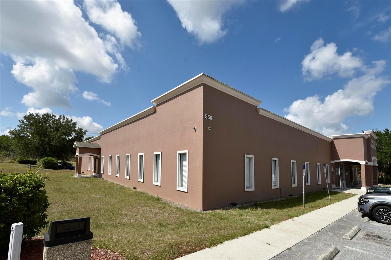 Image 8 of 9 For 550 Commerce Drive