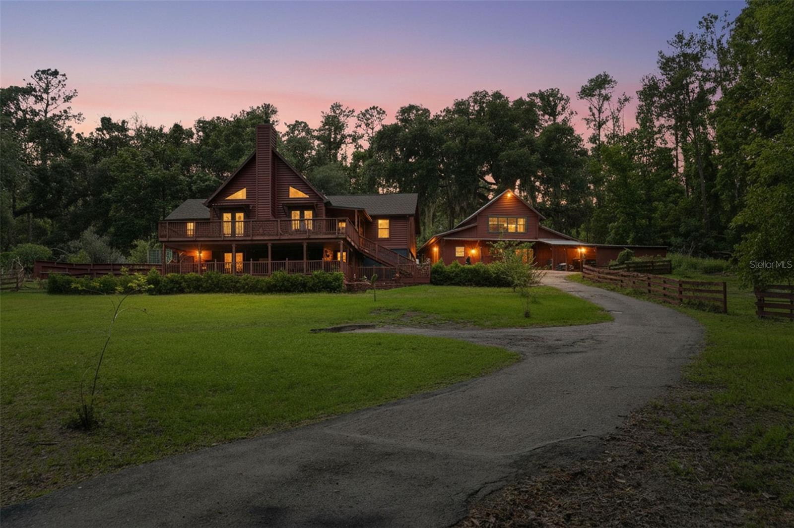 Details for 24050 Winding Creek Drive, BROOKSVILLE, FL 34601