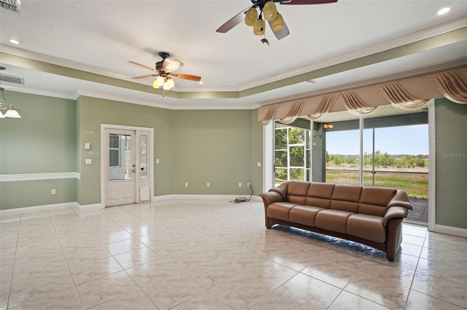 Image 11 of 97 For 9011 Foxdale Lane