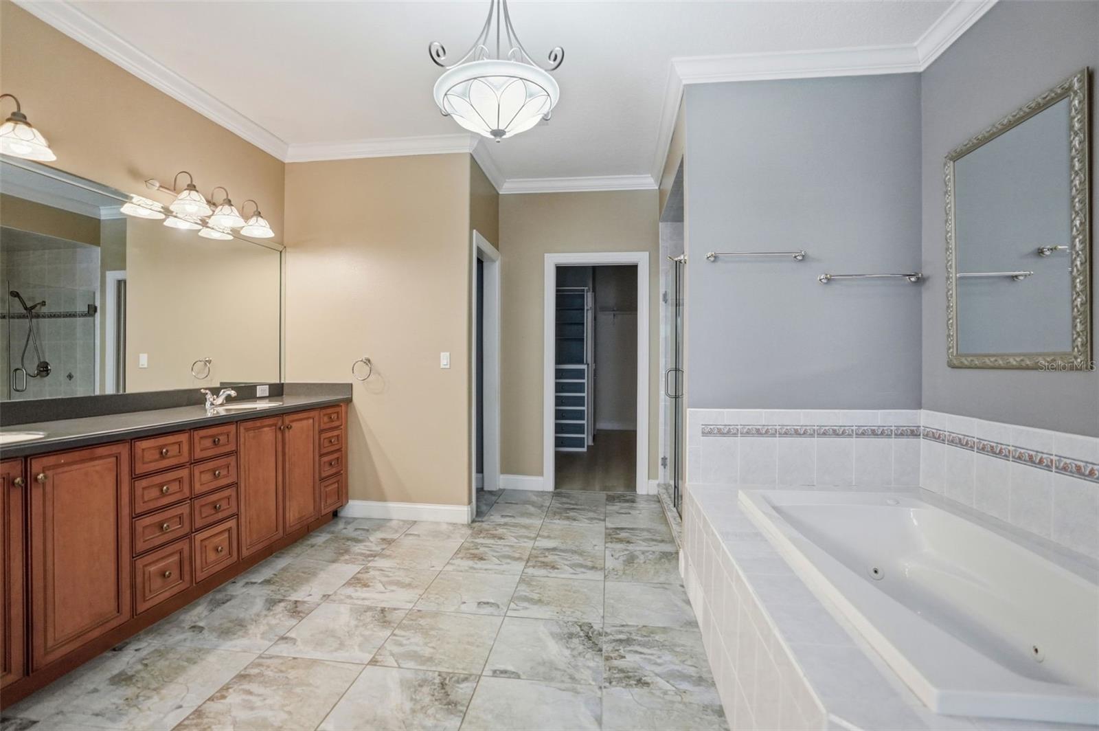 Image 70 of 97 For 9011 Foxdale Lane