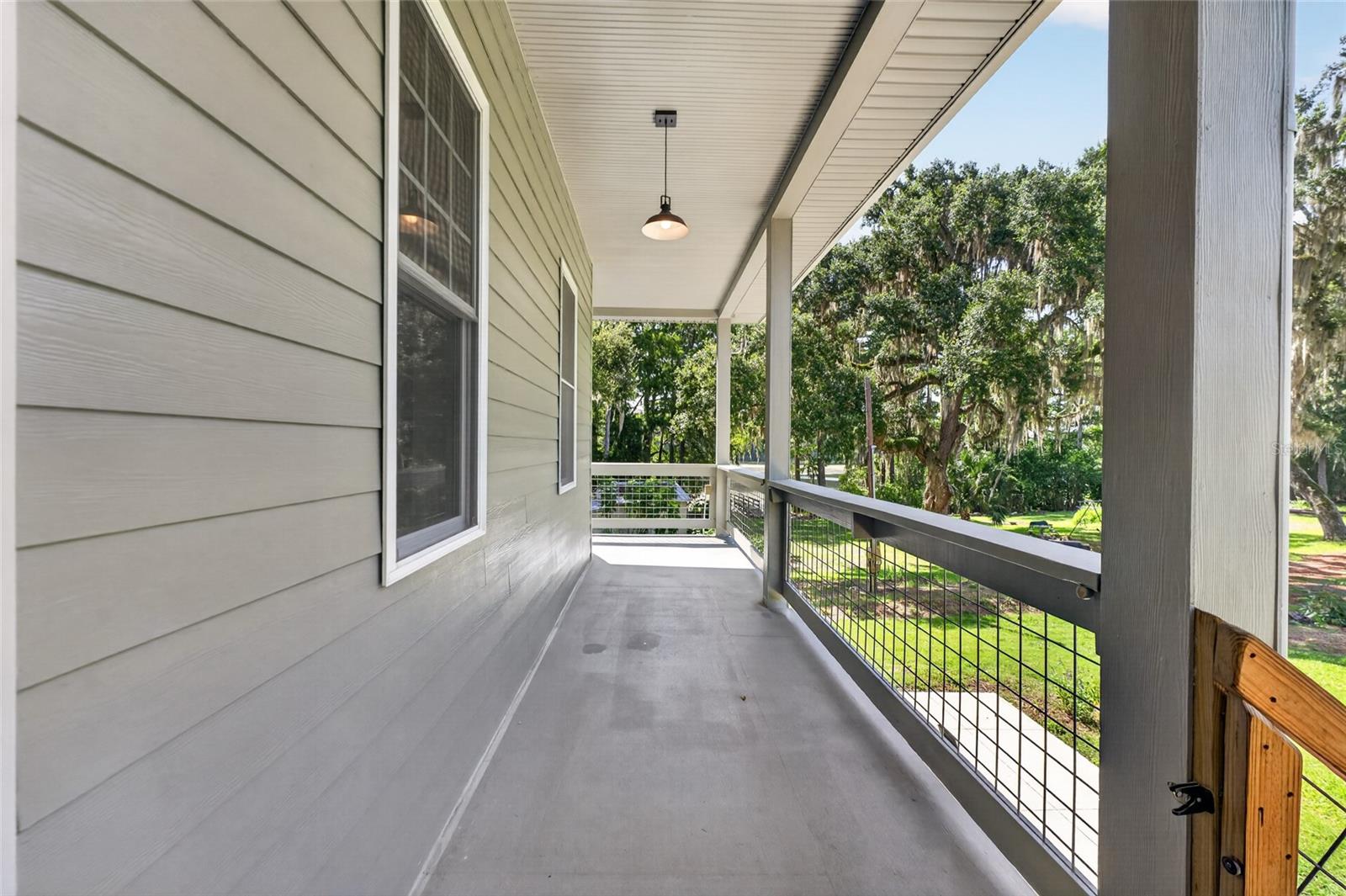Listing photo id 48 for 28211 Magnon Drive