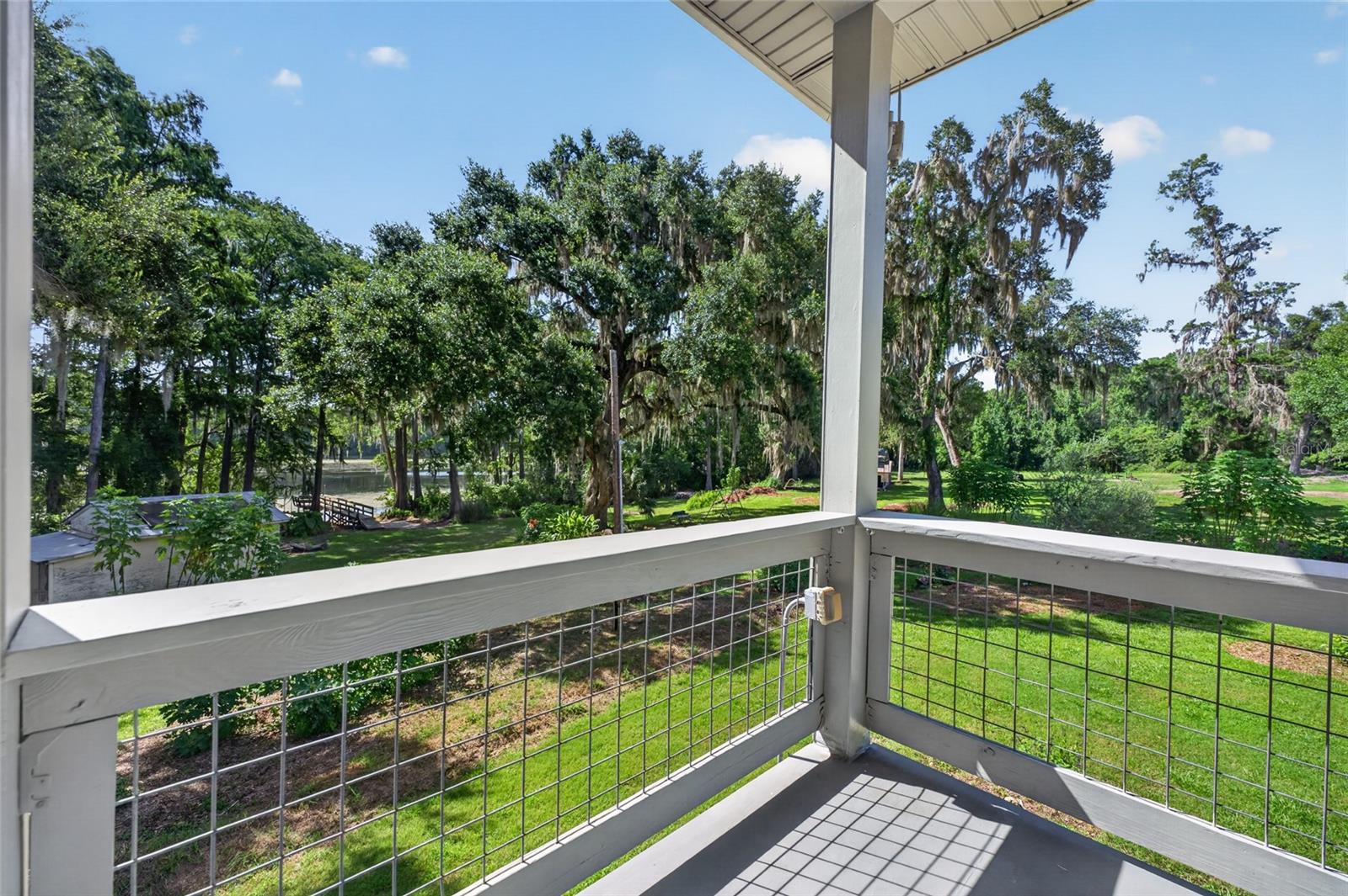 Listing photo id 50 for 28211 Magnon Drive