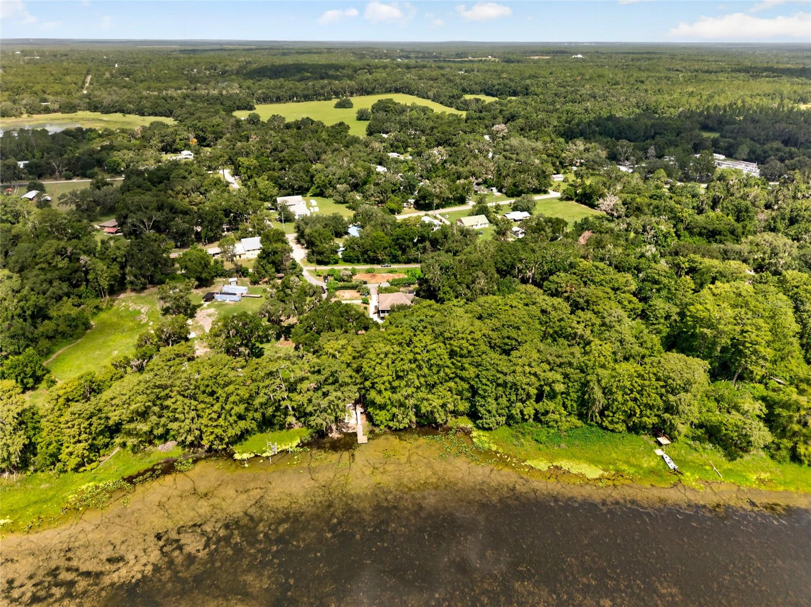 Listing photo id 79 for 28211 Magnon Drive
