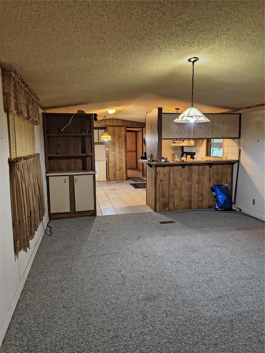 Image 10 of 45 For 18250 Caufield Road
