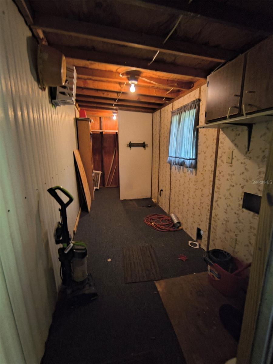Image 30 of 45 For 18250 Caufield Road