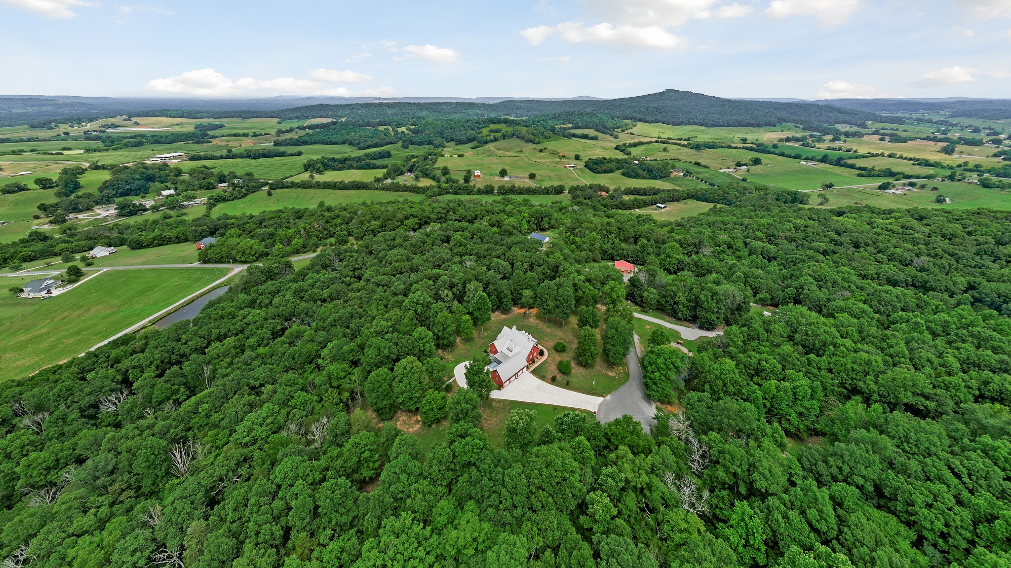 Image 66 of 70 For 320 Overlook Dr