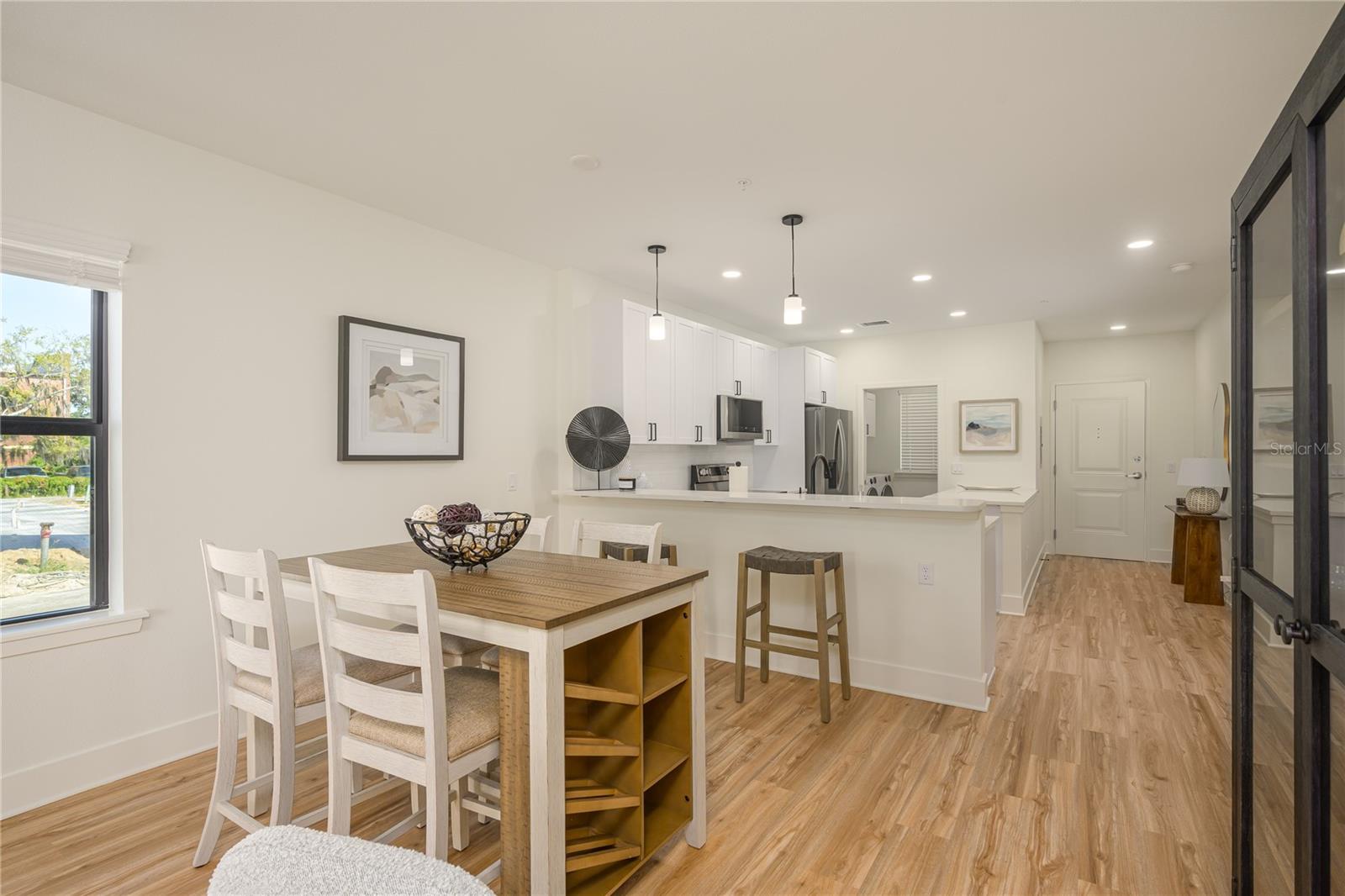 Image 12 of 28 For 419 1st Avenue 103