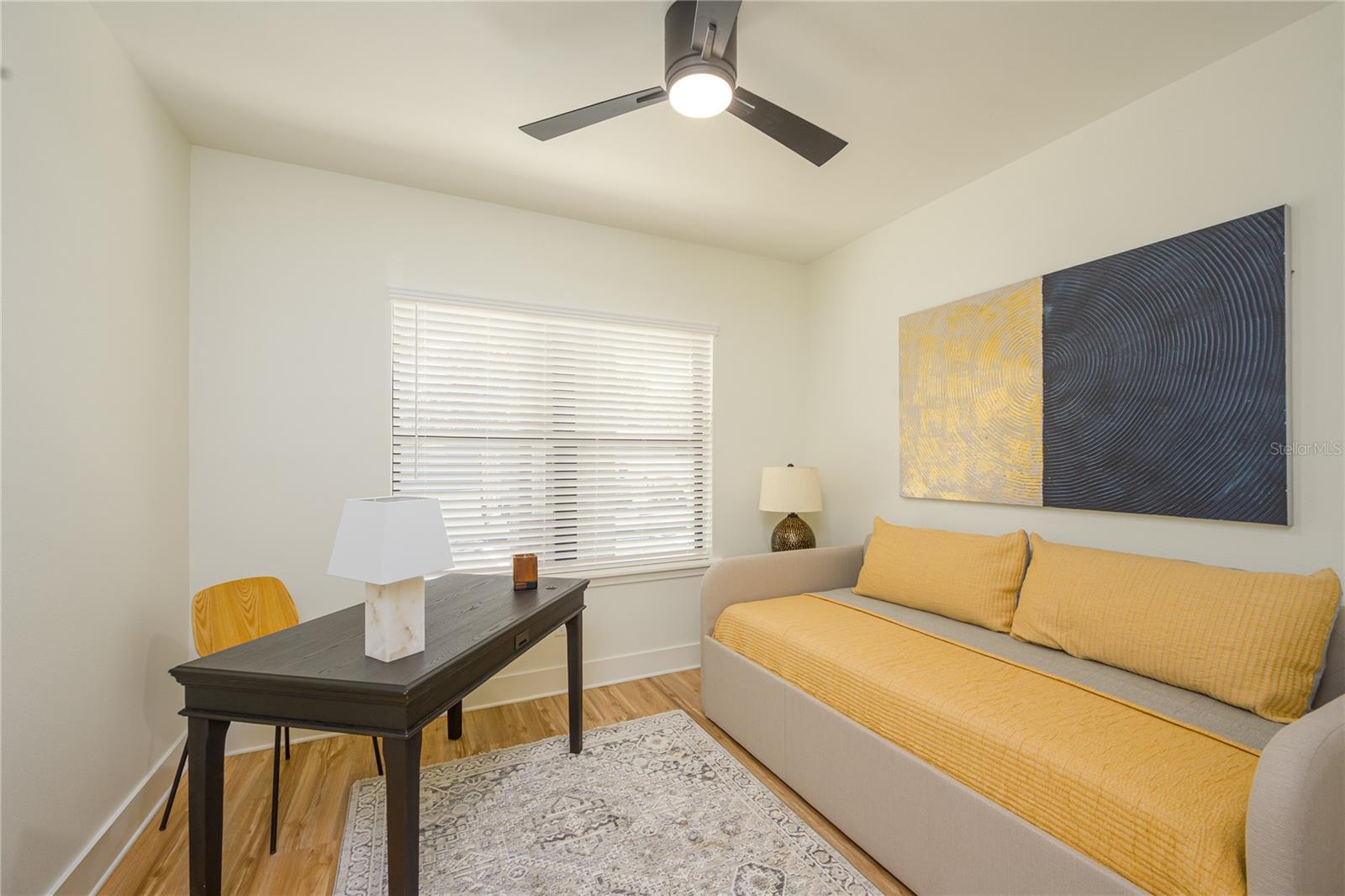 Image 18 of 28 For 419 1st Avenue 103