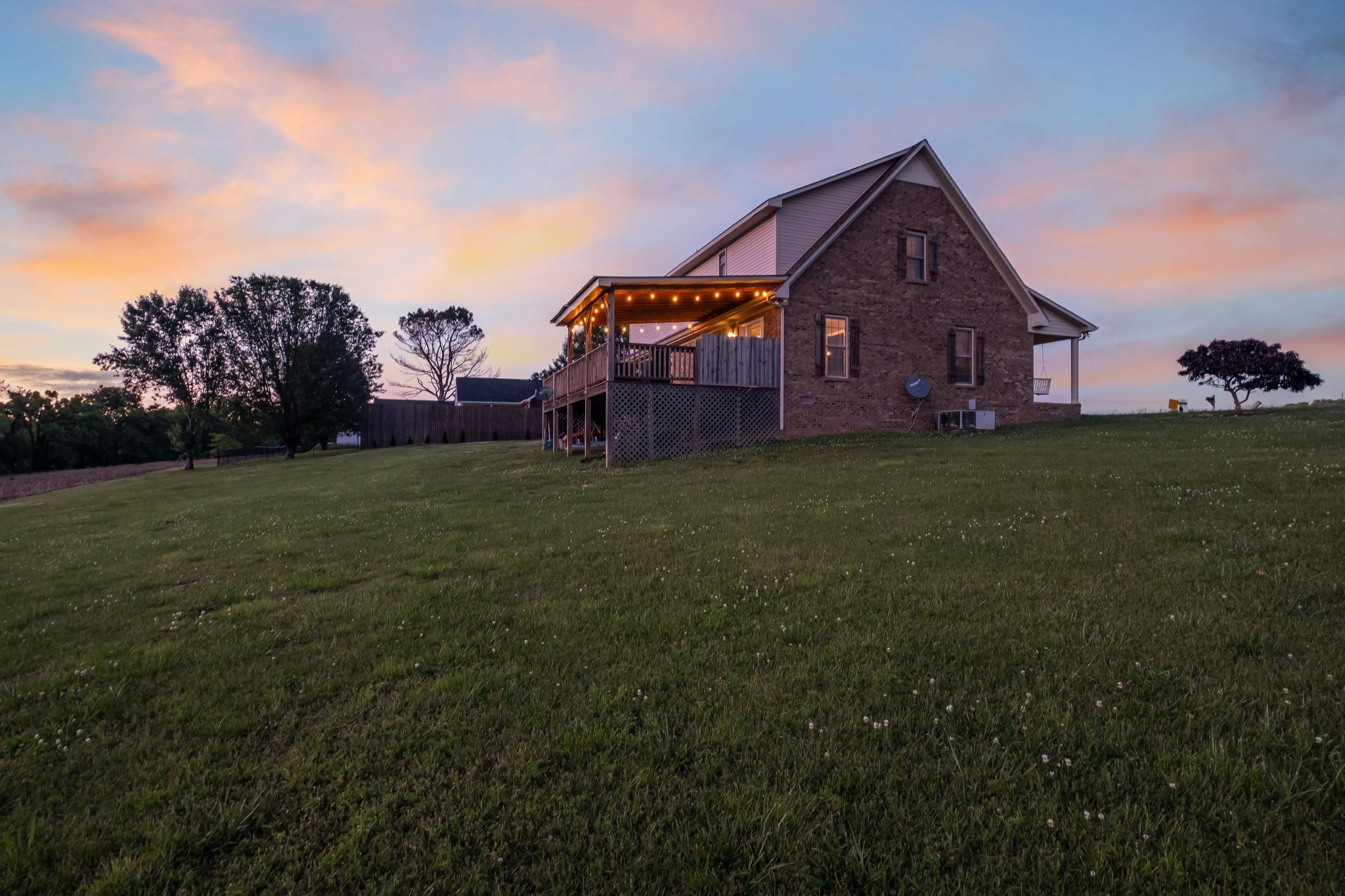 Image 43 of 85 For 10607 53rd Terrace
