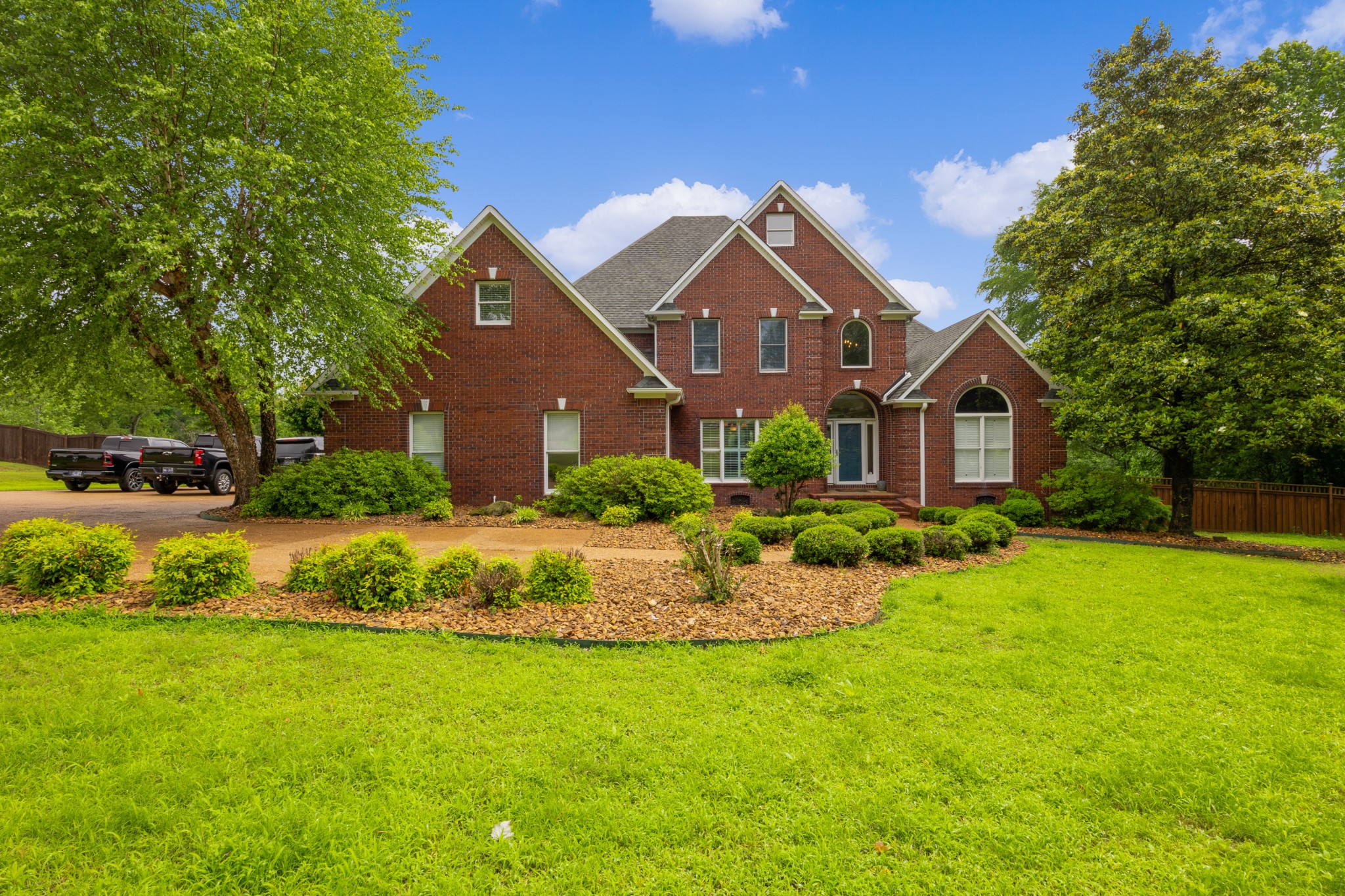 Details for 294 Beasley Dr, Lexington, TN 38351