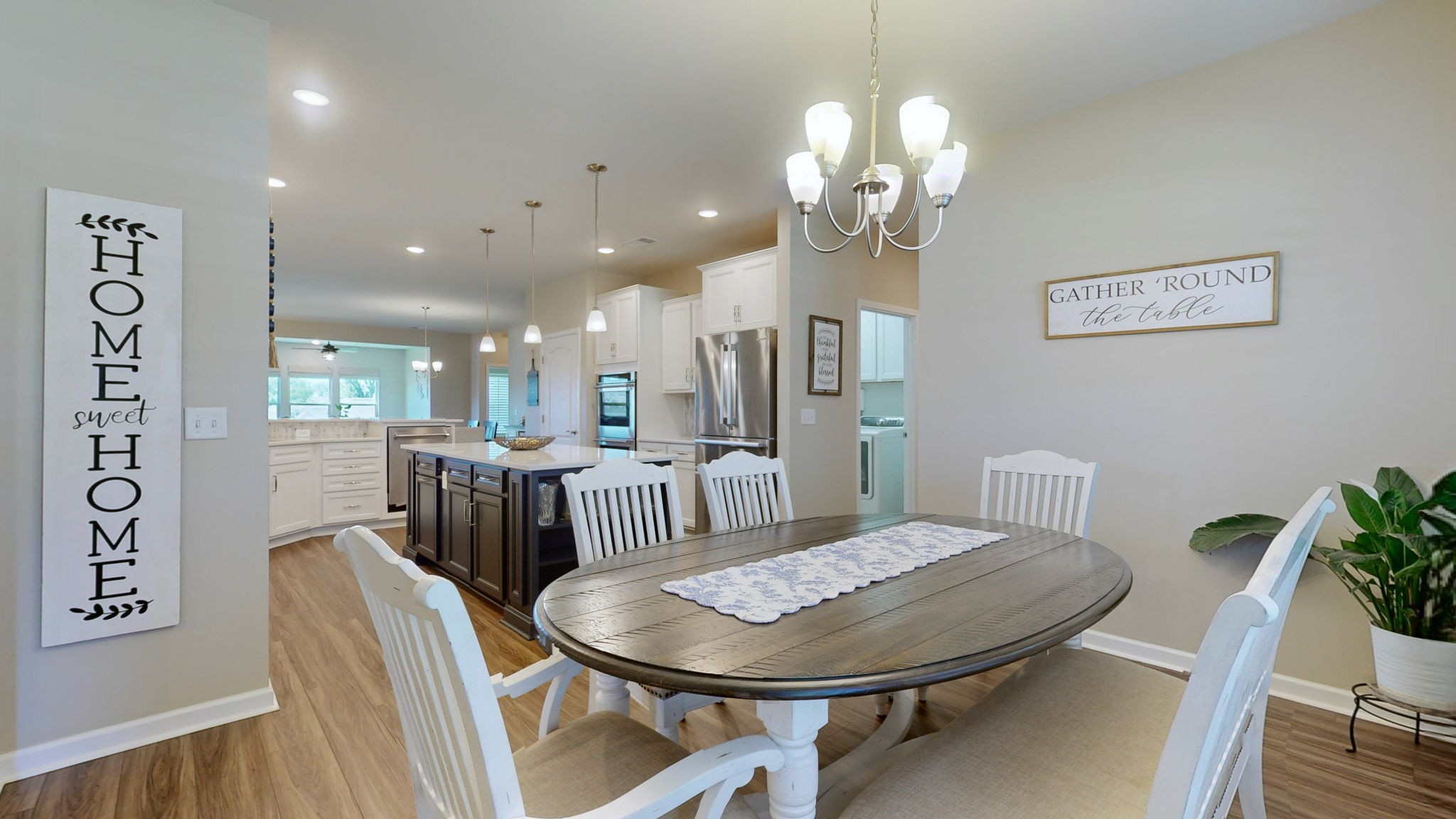 Image 7 of 49 For 6281 Amity Street